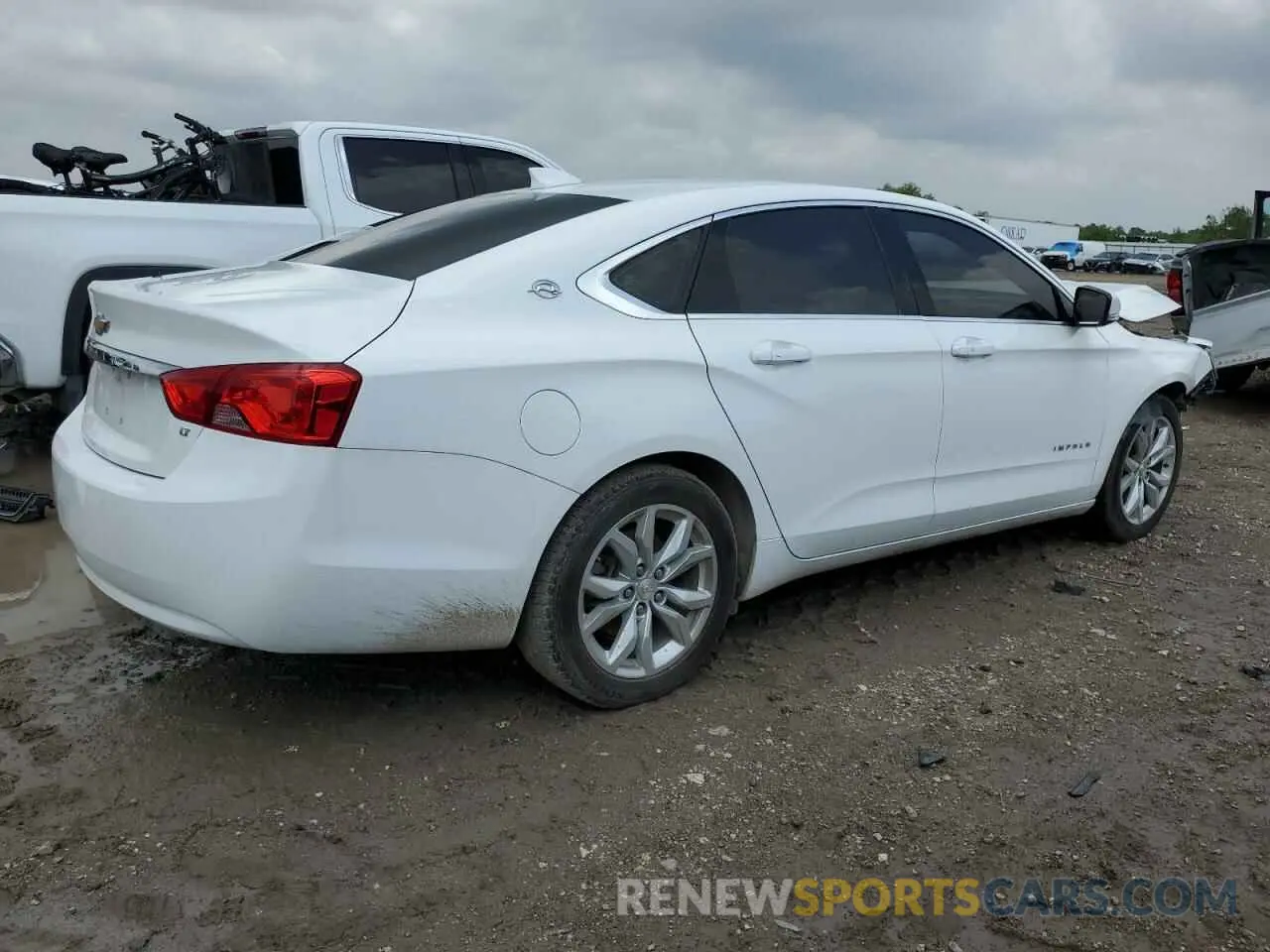 3 Photograph of a damaged car 1G11Z5SA8KU117410 CHEVROLET IMPALA 2019