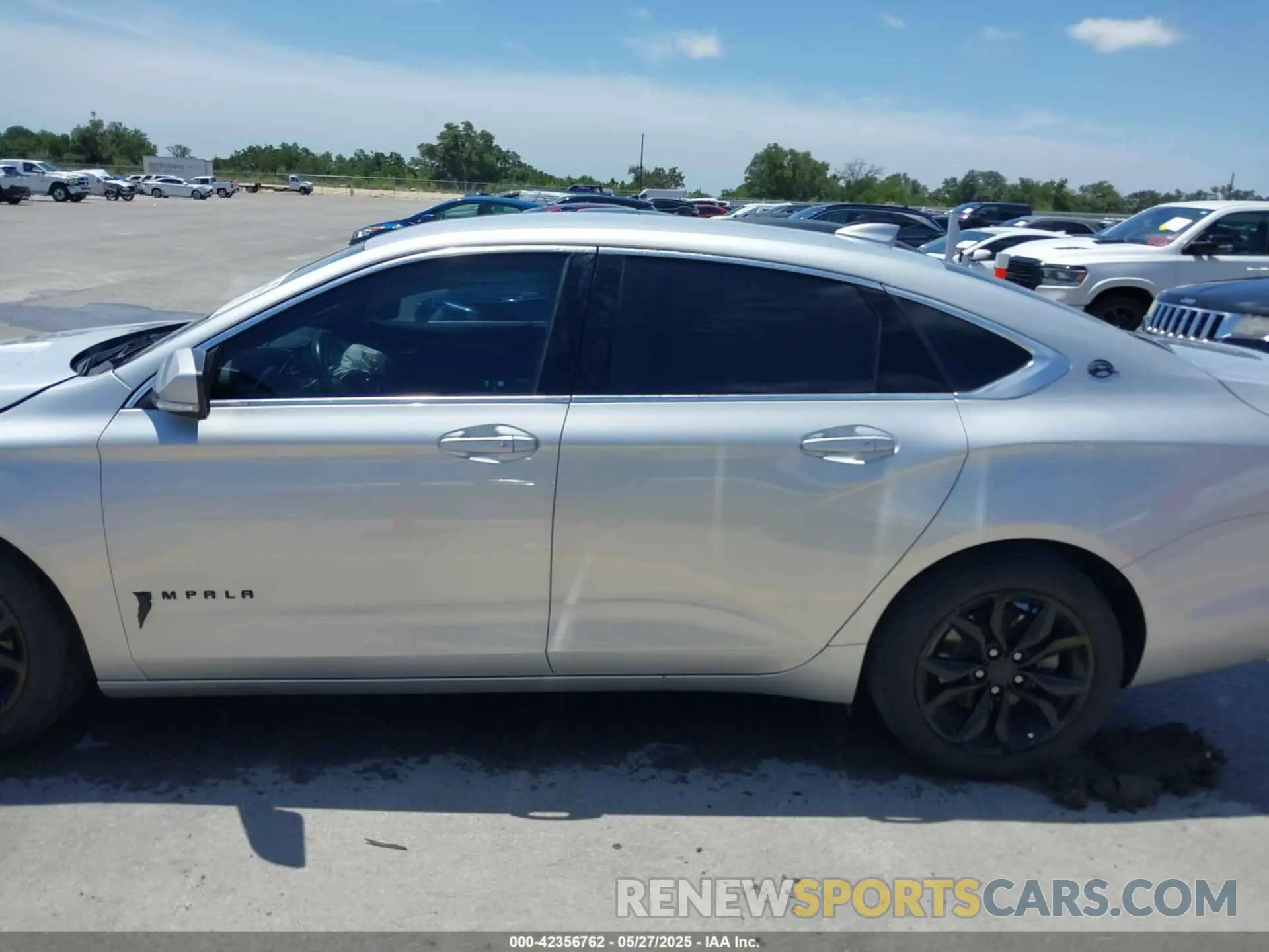 15 Photograph of a damaged car 1G11Z5SA9KU132174 CHEVROLET IMPALA 2019