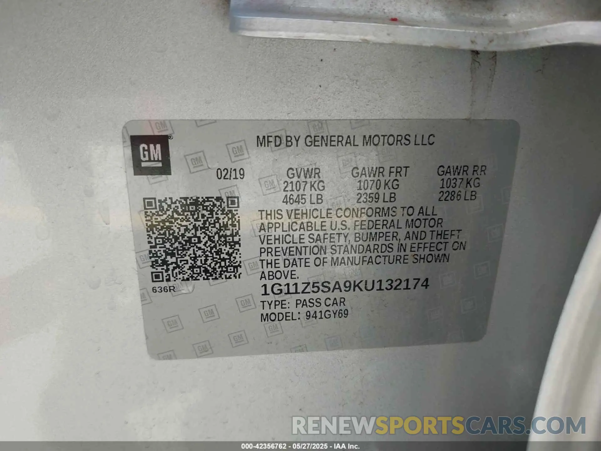 9 Photograph of a damaged car 1G11Z5SA9KU132174 CHEVROLET IMPALA 2019