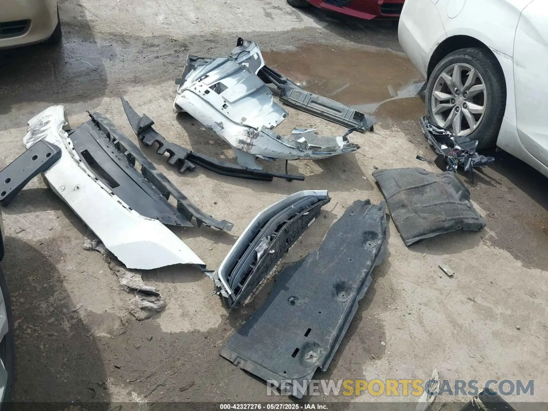 12 Photograph of a damaged car 1G11Z5SA9KU134023 CHEVROLET IMPALA 2019