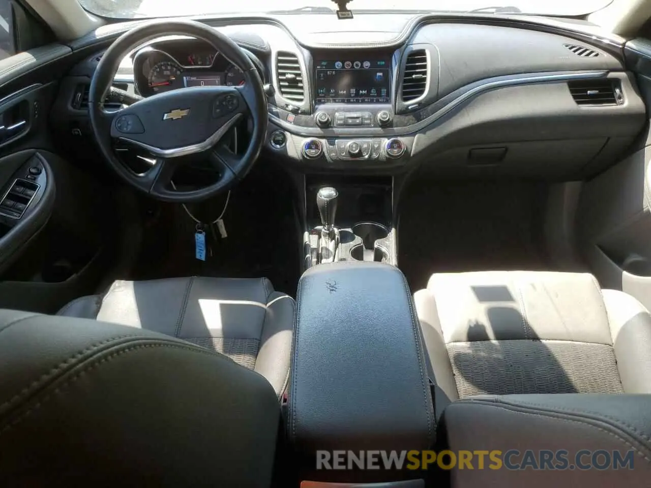 8 Photograph of a damaged car 1G11Z5SA9KU136080 CHEVROLET IMPALA 2019