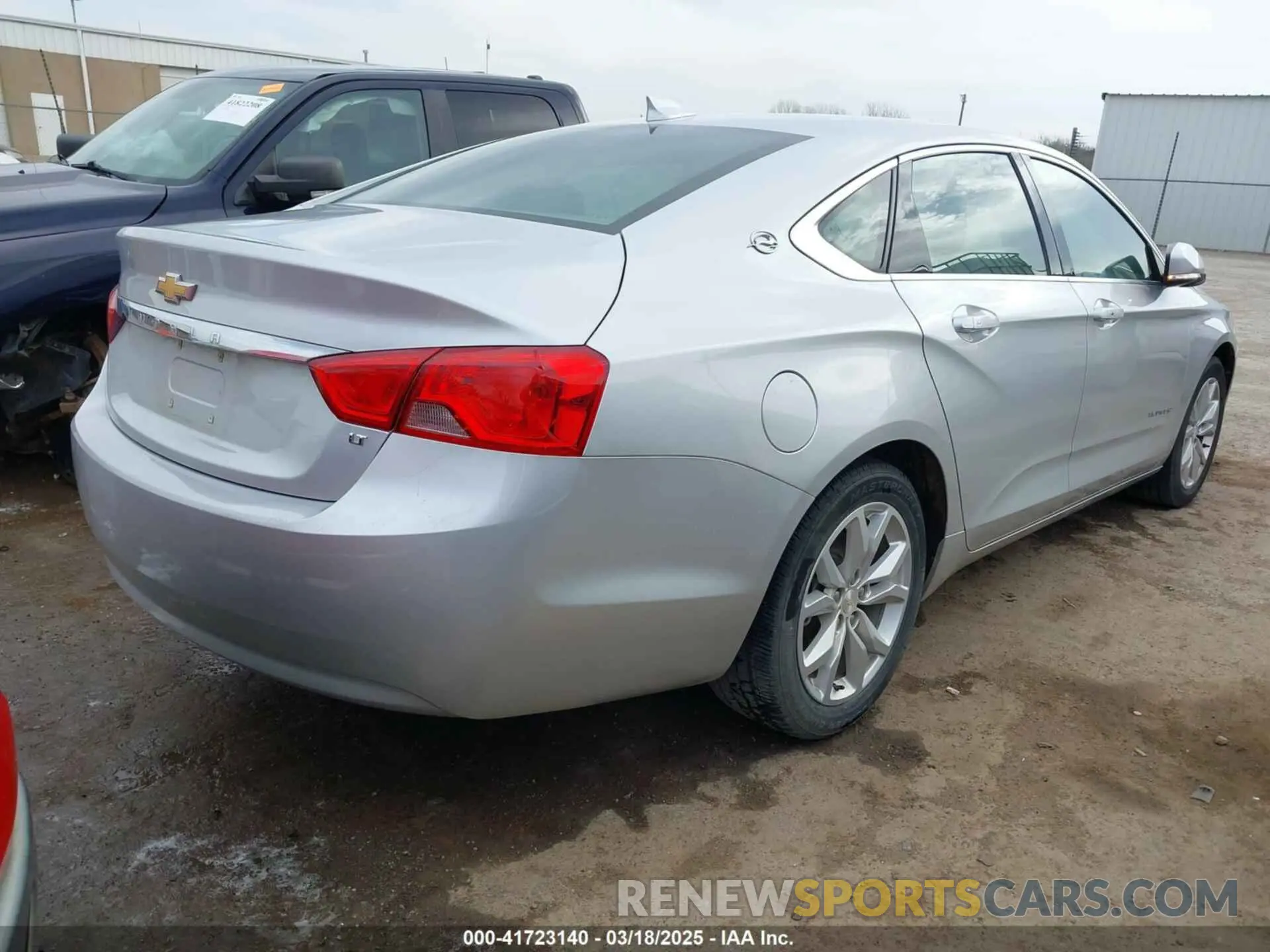 4 Photograph of a damaged car 1G11Z5SA9KU137892 CHEVROLET IMPALA 2019