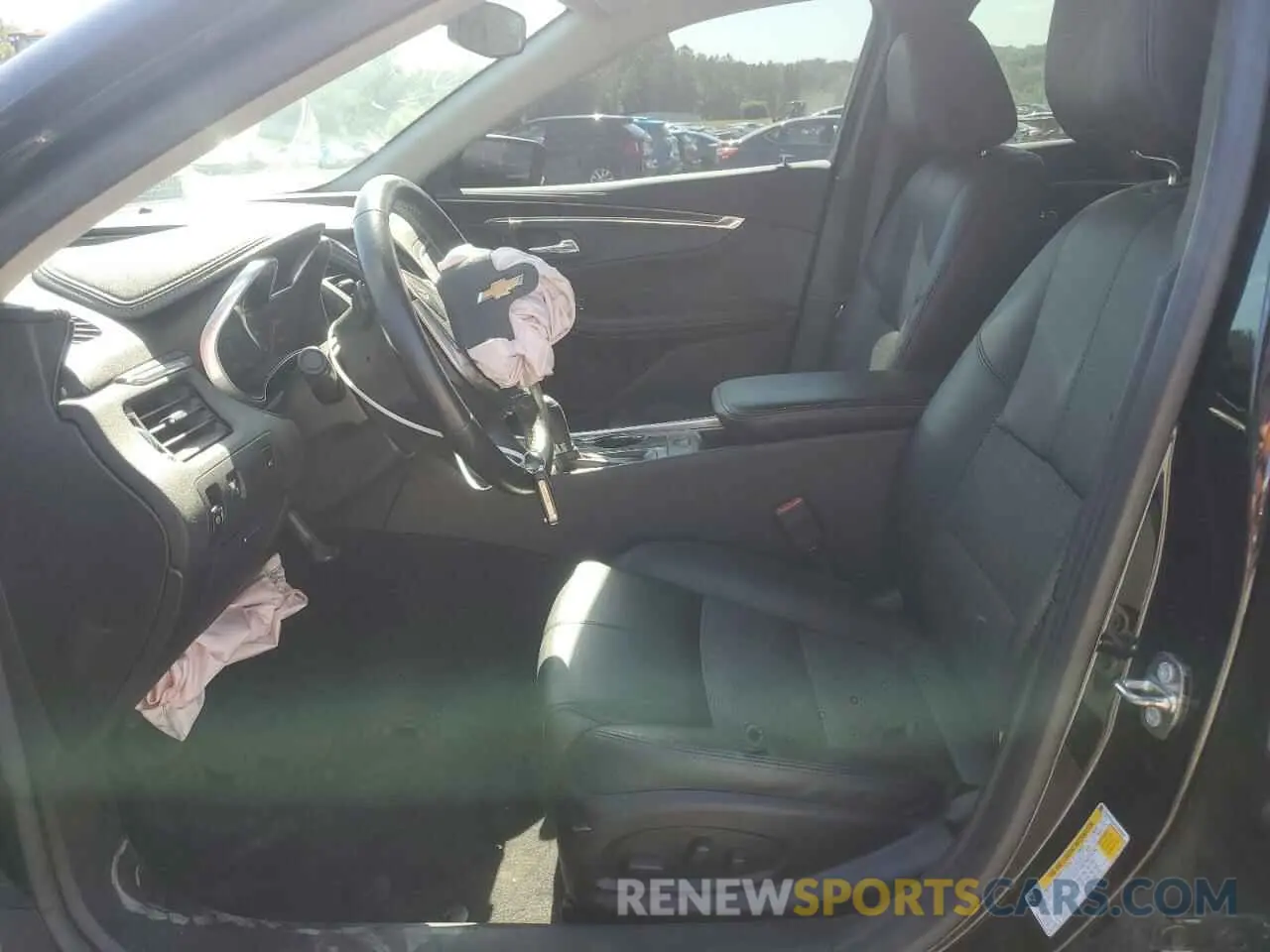 7 Photograph of a damaged car 1G11Z5SA9KU138864 CHEVROLET IMPALA 2019