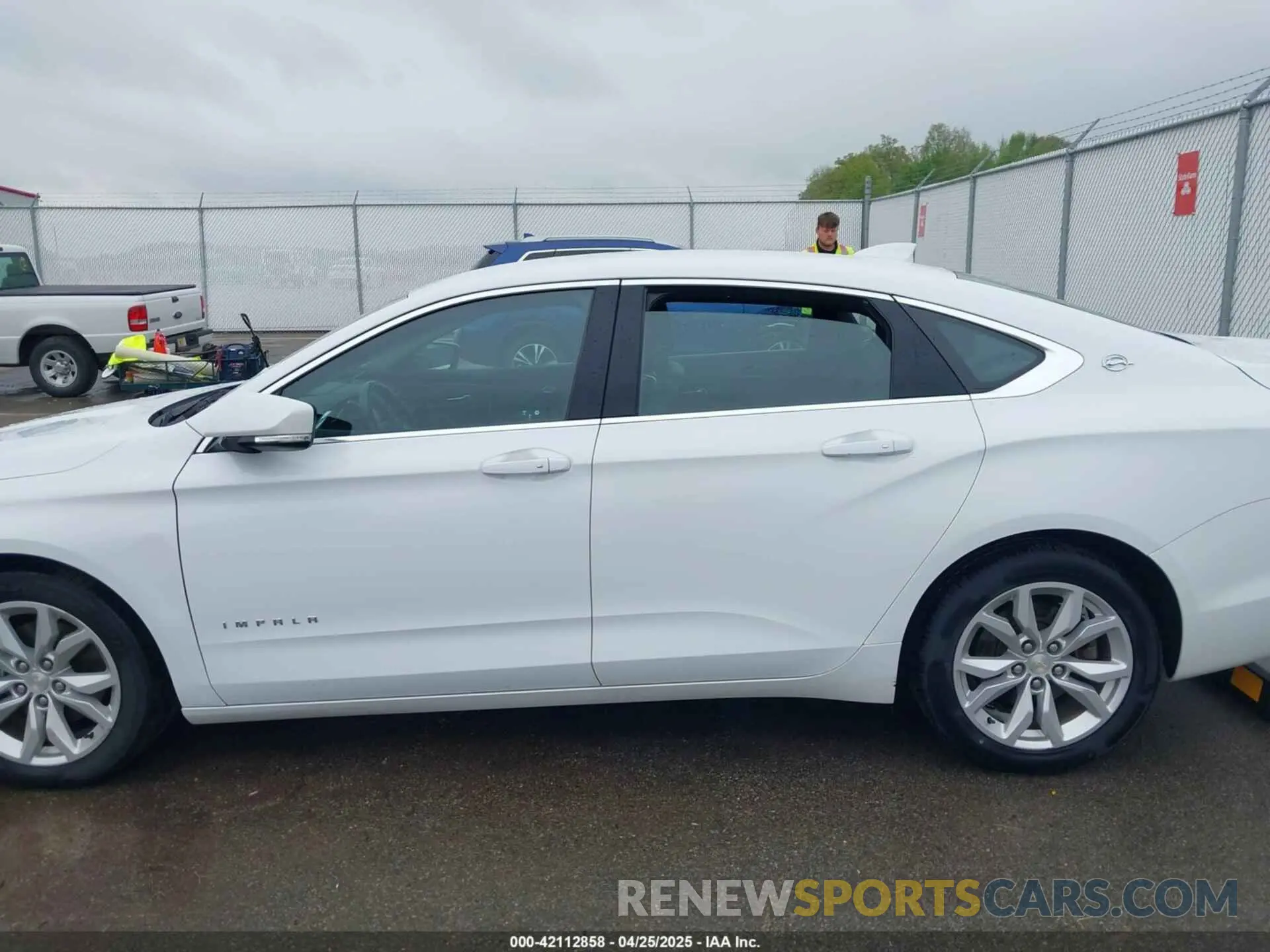 14 Photograph of a damaged car 1G11Z5SAXKU138341 CHEVROLET IMPALA 2019