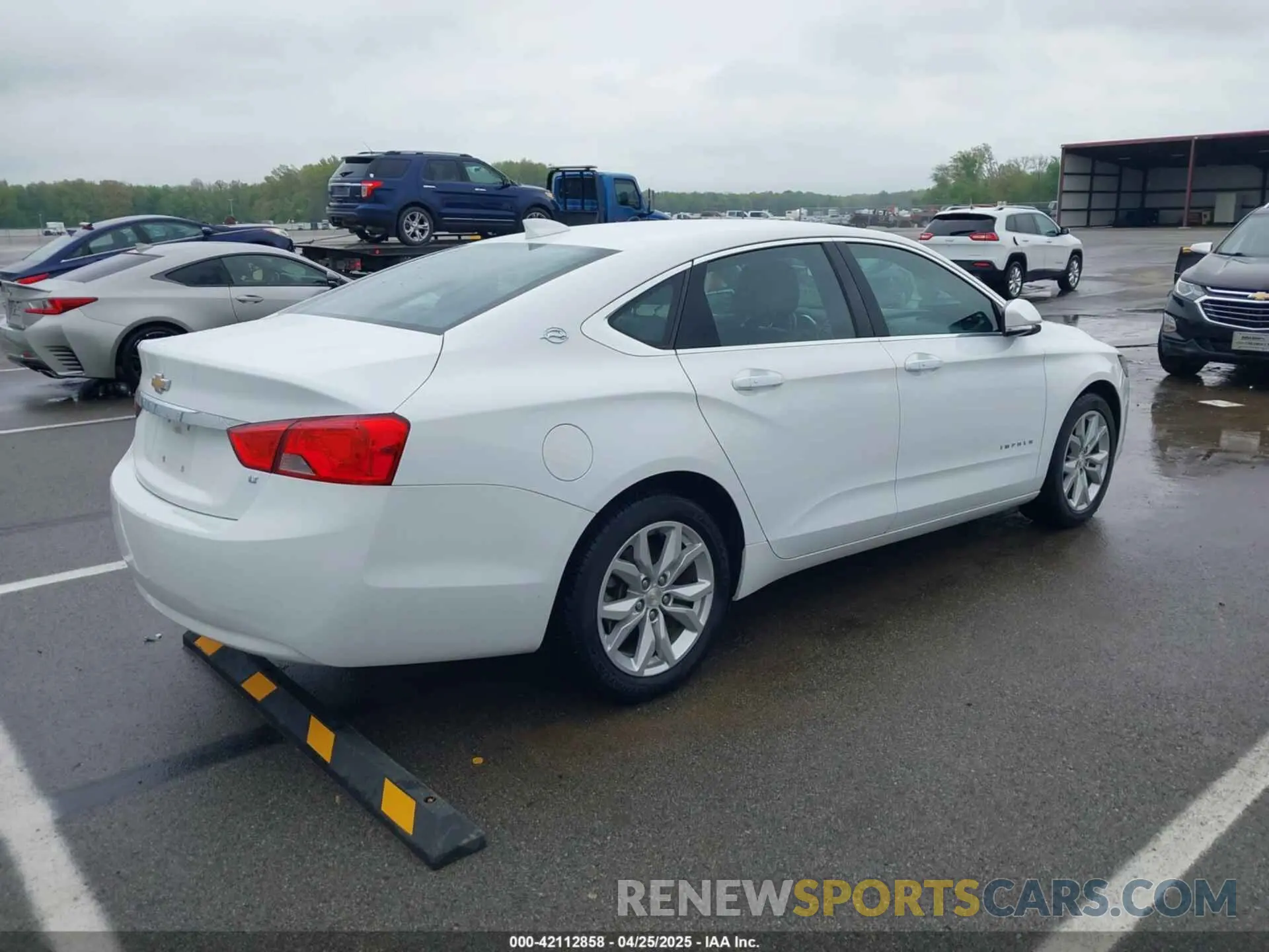 4 Photograph of a damaged car 1G11Z5SAXKU138341 CHEVROLET IMPALA 2019