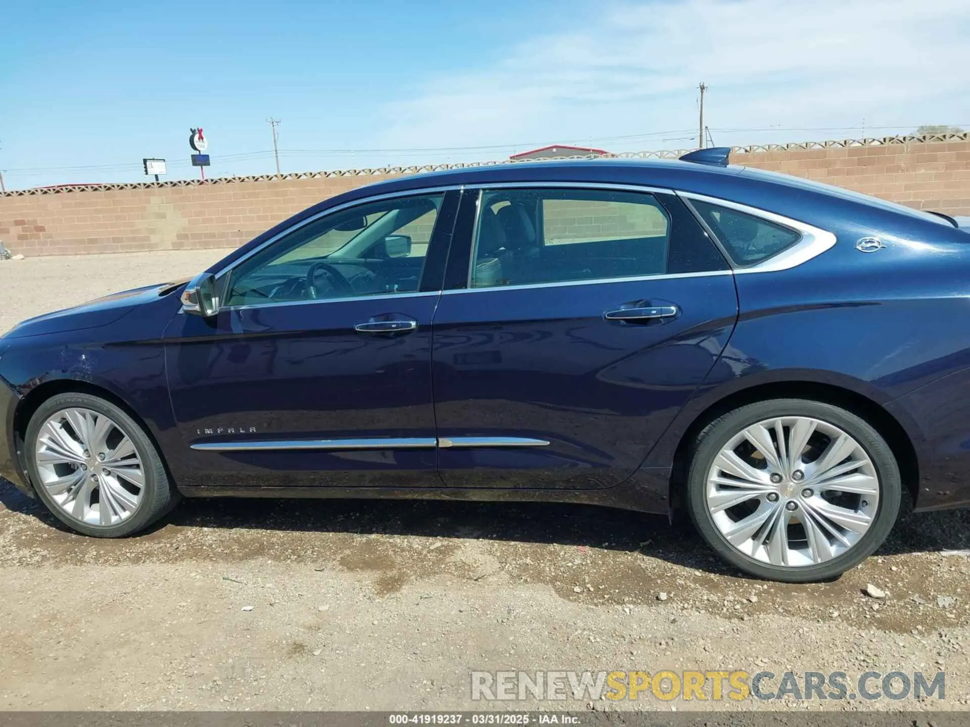14 Photograph of a damaged car 2G1105S30K9128233 CHEVROLET IMPALA 2019