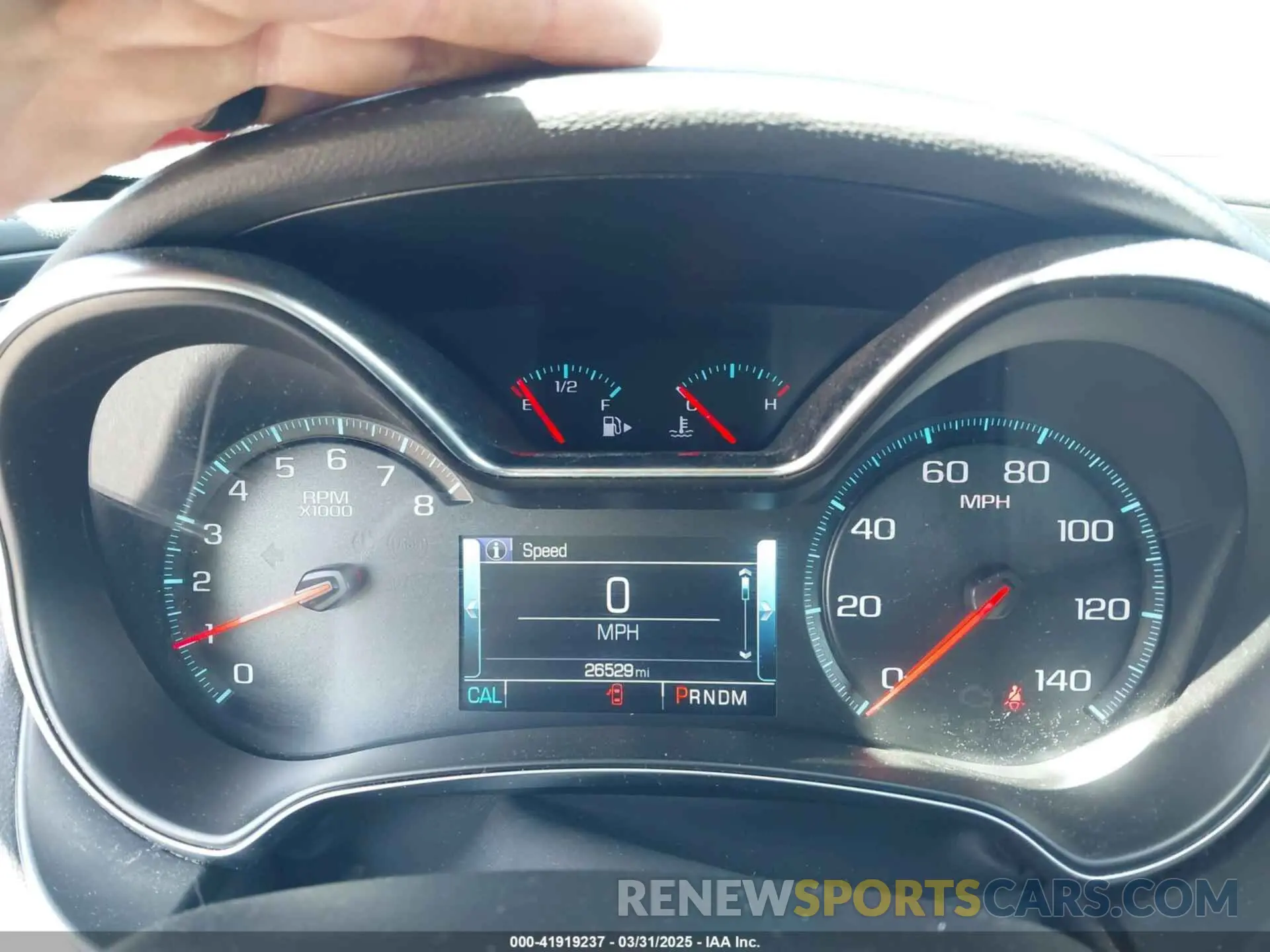 6 Photograph of a damaged car 2G1105S30K9128233 CHEVROLET IMPALA 2019