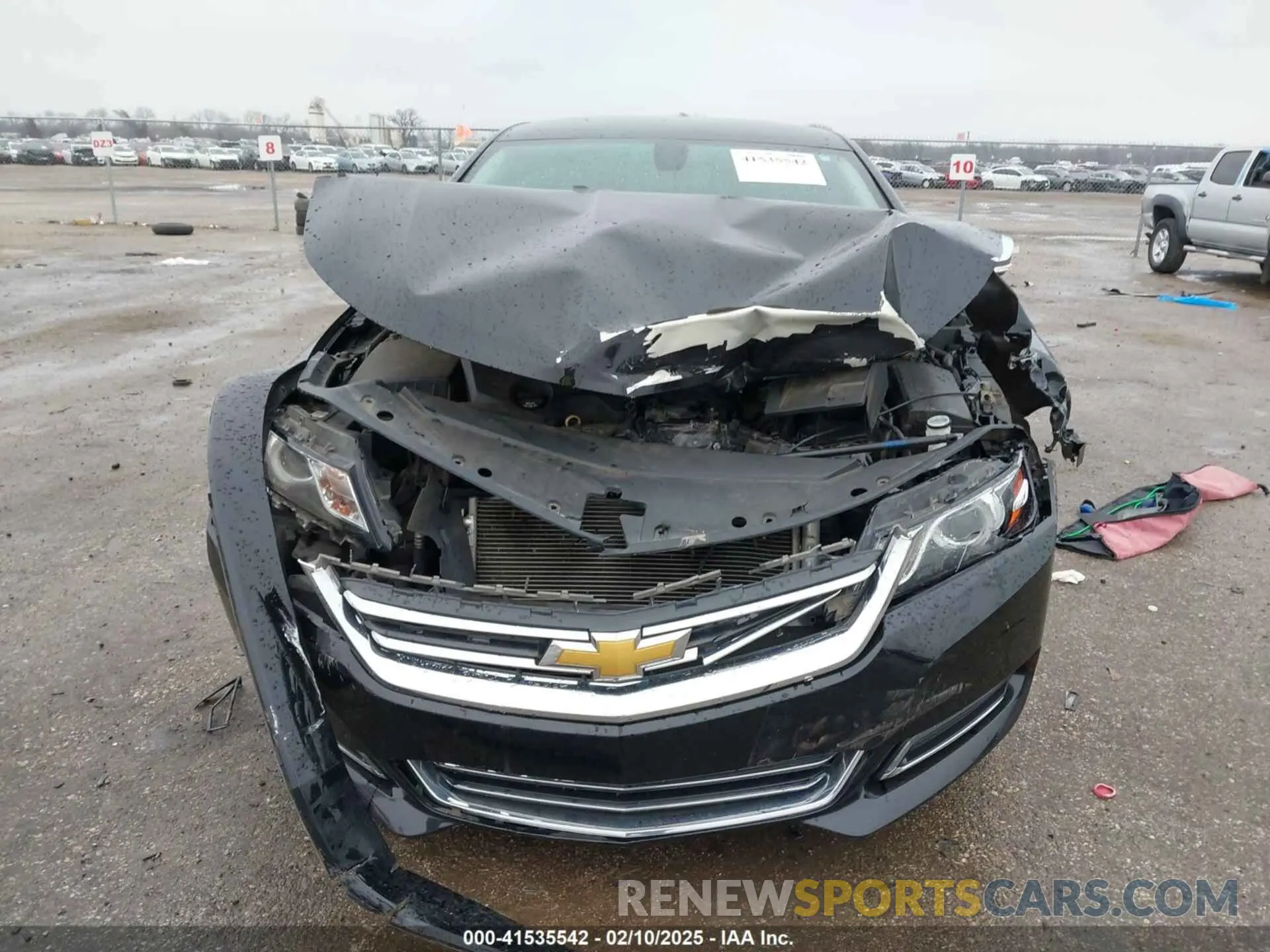 12 Photograph of a damaged car 2G1105S30K9135277 CHEVROLET IMPALA 2019