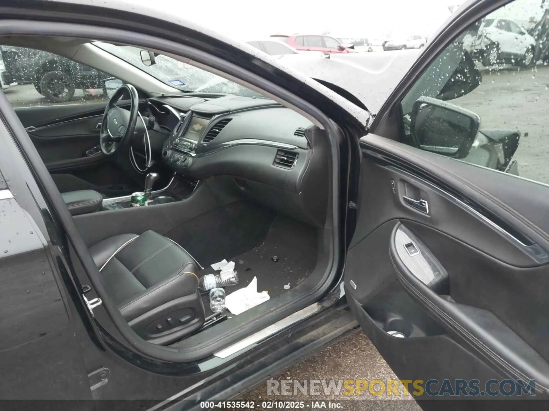 5 Photograph of a damaged car 2G1105S30K9135277 CHEVROLET IMPALA 2019