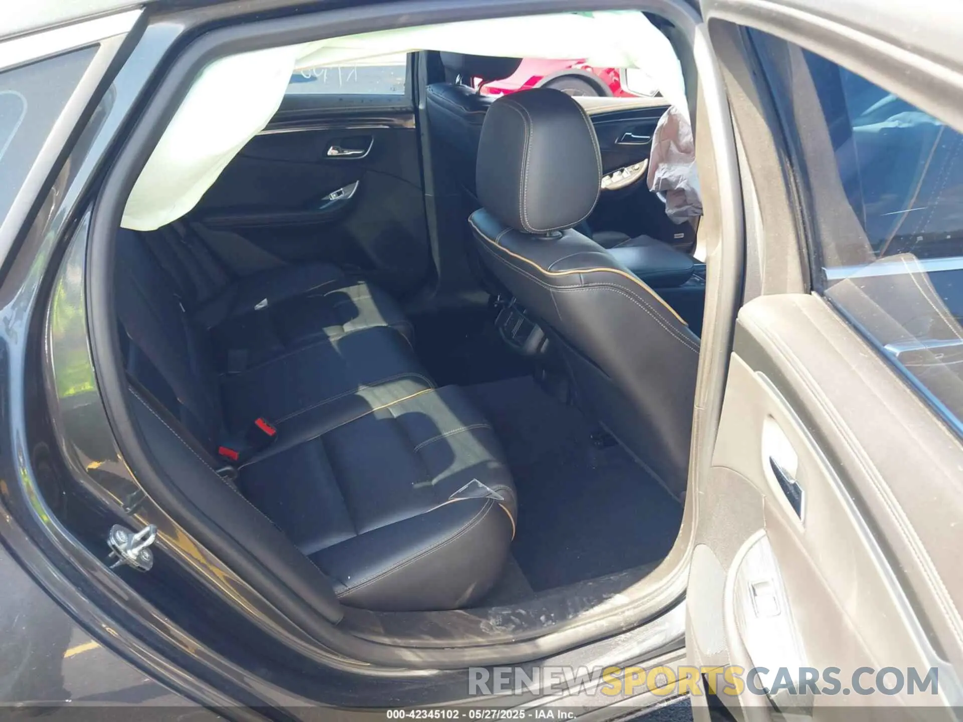 8 Photograph of a damaged car 2G1105S31K9126362 CHEVROLET IMPALA 2019