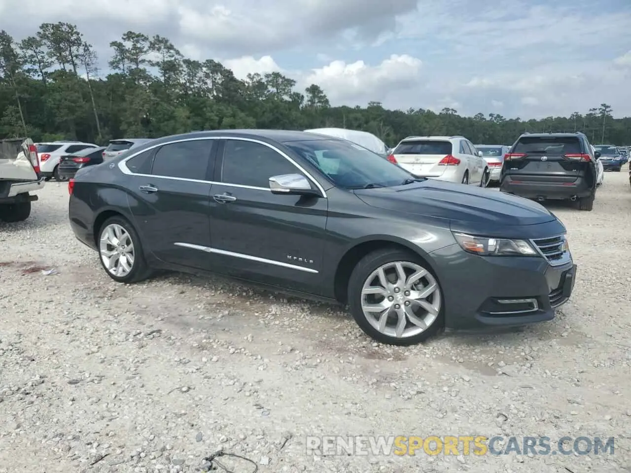 4 Photograph of a damaged car 2G1105S33K9116030 CHEVROLET IMPALA 2019