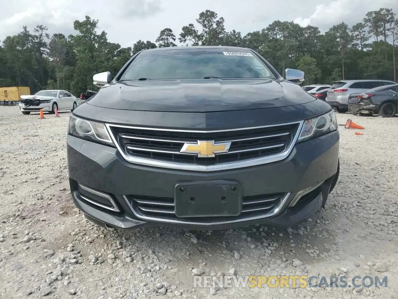 5 Photograph of a damaged car 2G1105S33K9116030 CHEVROLET IMPALA 2019