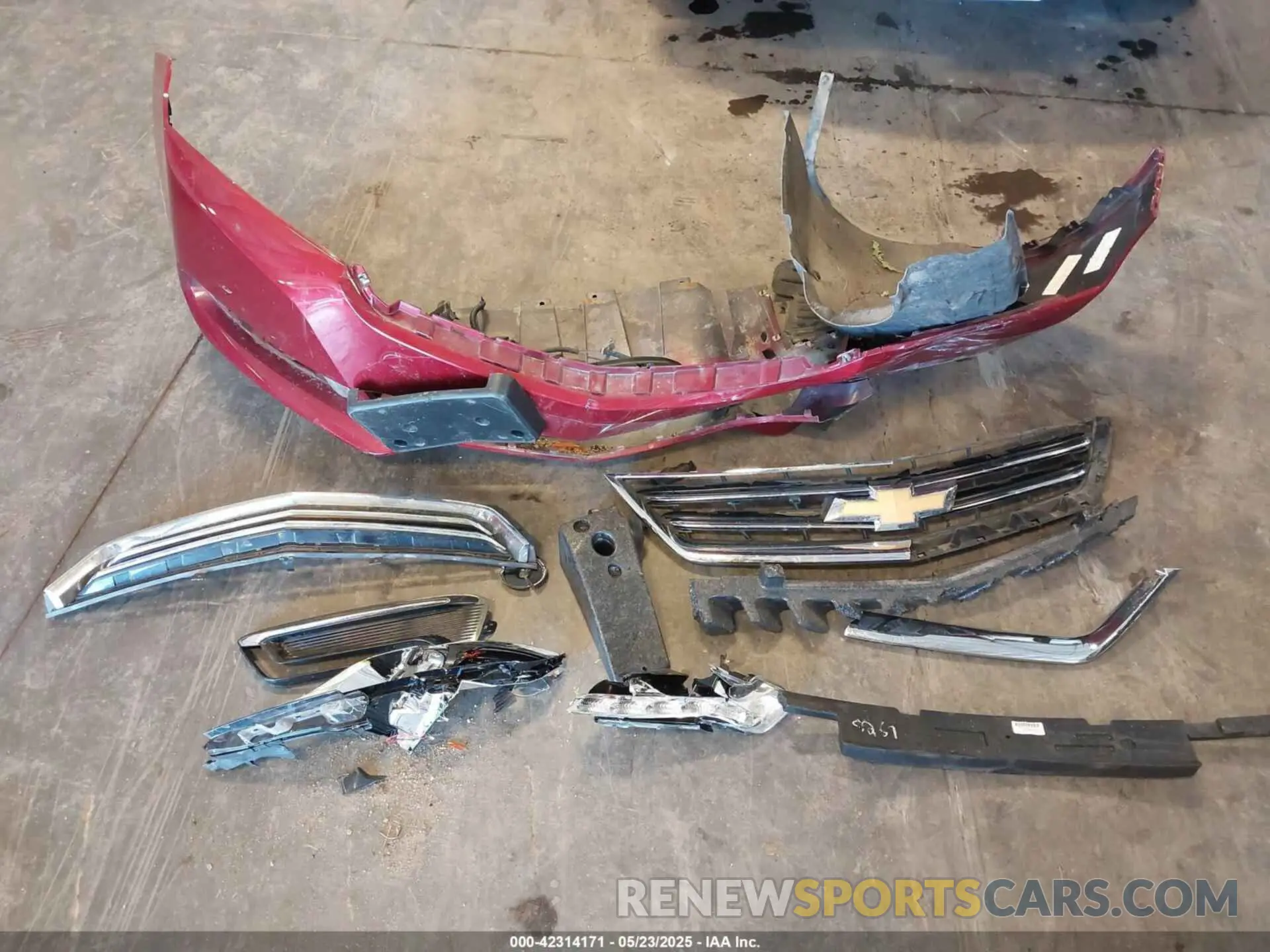 12 Photograph of a damaged car 2G1105S34K9123388 CHEVROLET IMPALA 2019