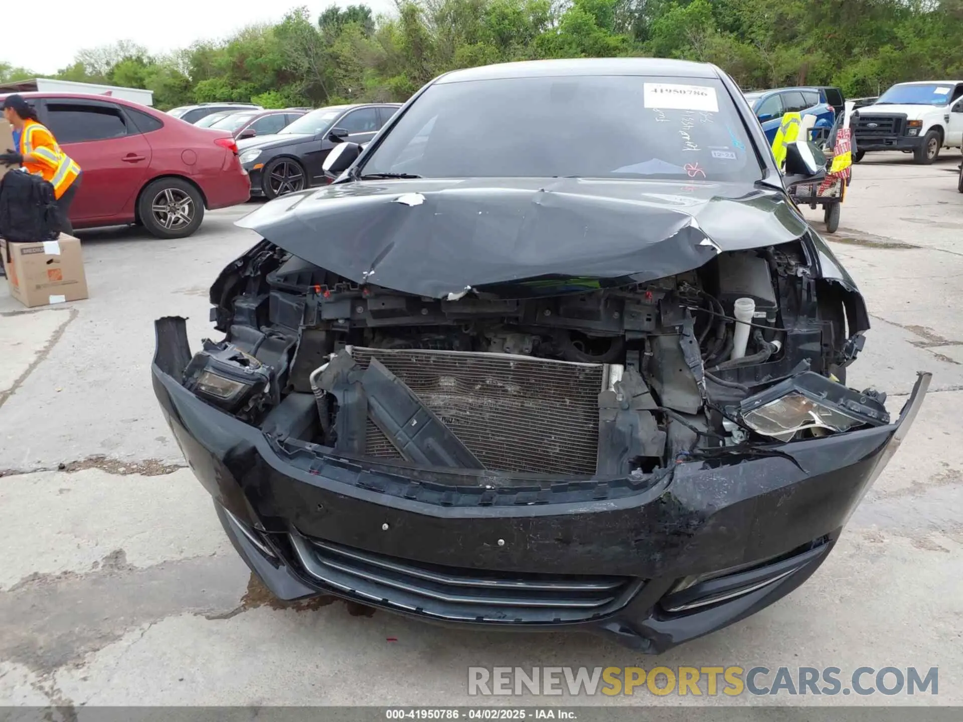 12 Photograph of a damaged car 2G1105S35K9152527 CHEVROLET IMPALA 2019
