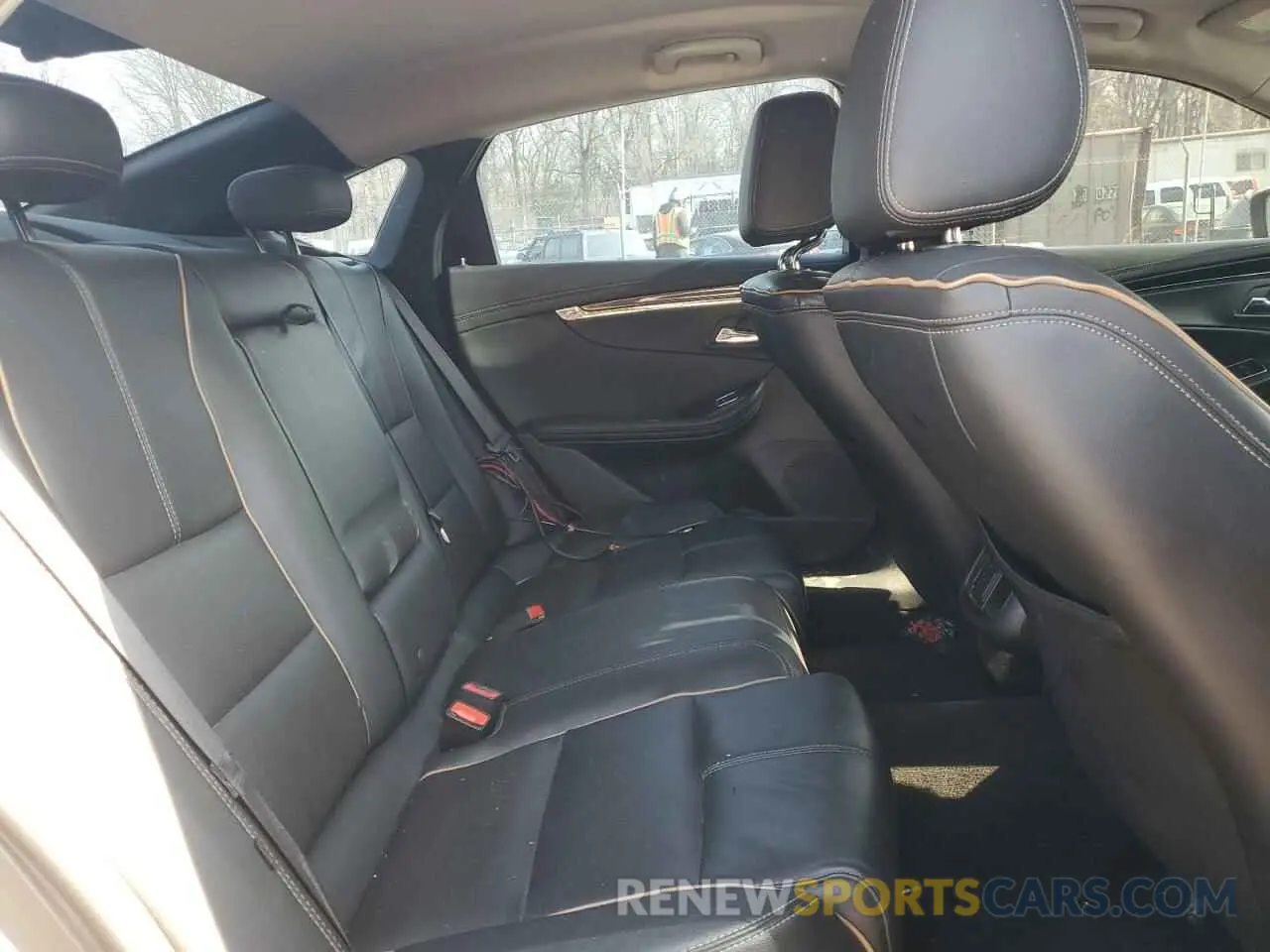 10 Photograph of a damaged car 2G1105S36K9140208 CHEVROLET IMPALA 2019