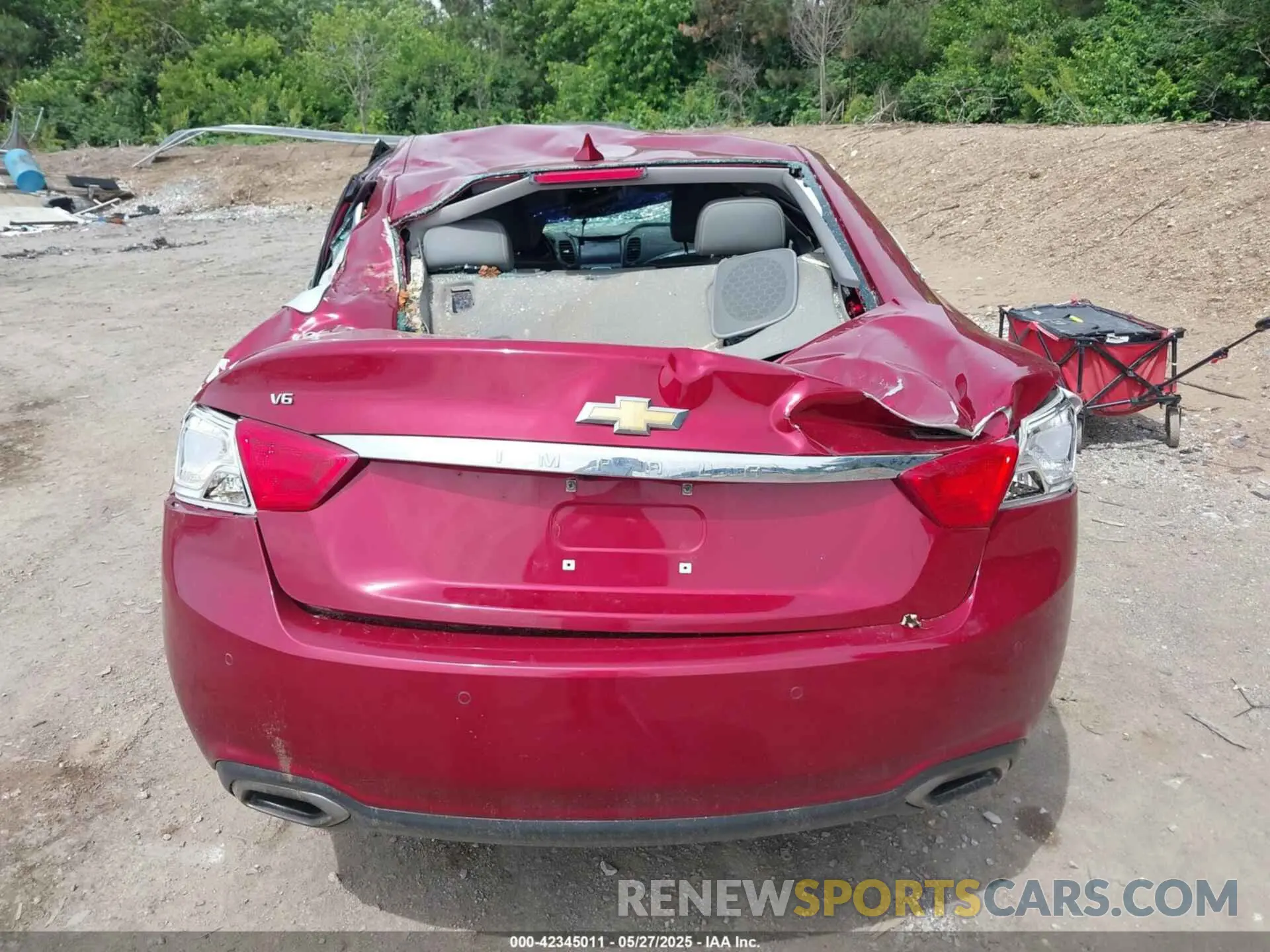 16 Photograph of a damaged car 2G1105S36K9153377 CHEVROLET IMPALA 2019