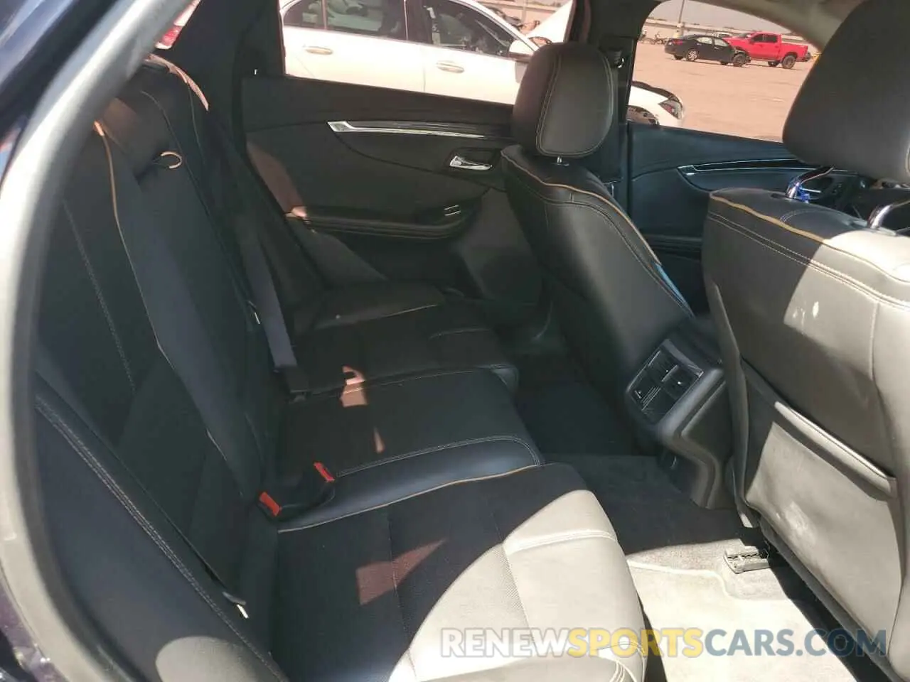 10 Photograph of a damaged car 2G1105S37K9106889 CHEVROLET IMPALA 2019
