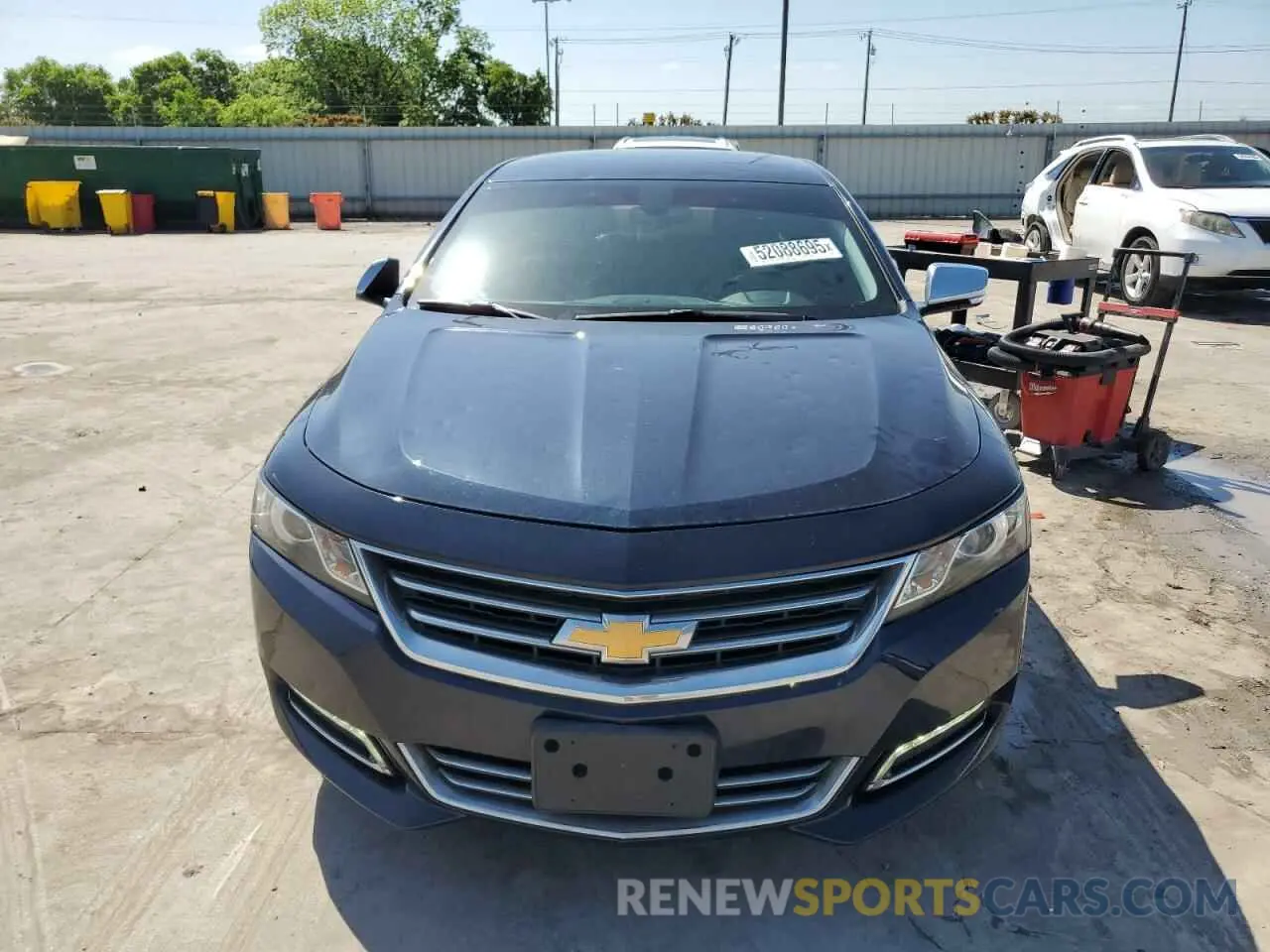 5 Photograph of a damaged car 2G1105S37K9106889 CHEVROLET IMPALA 2019