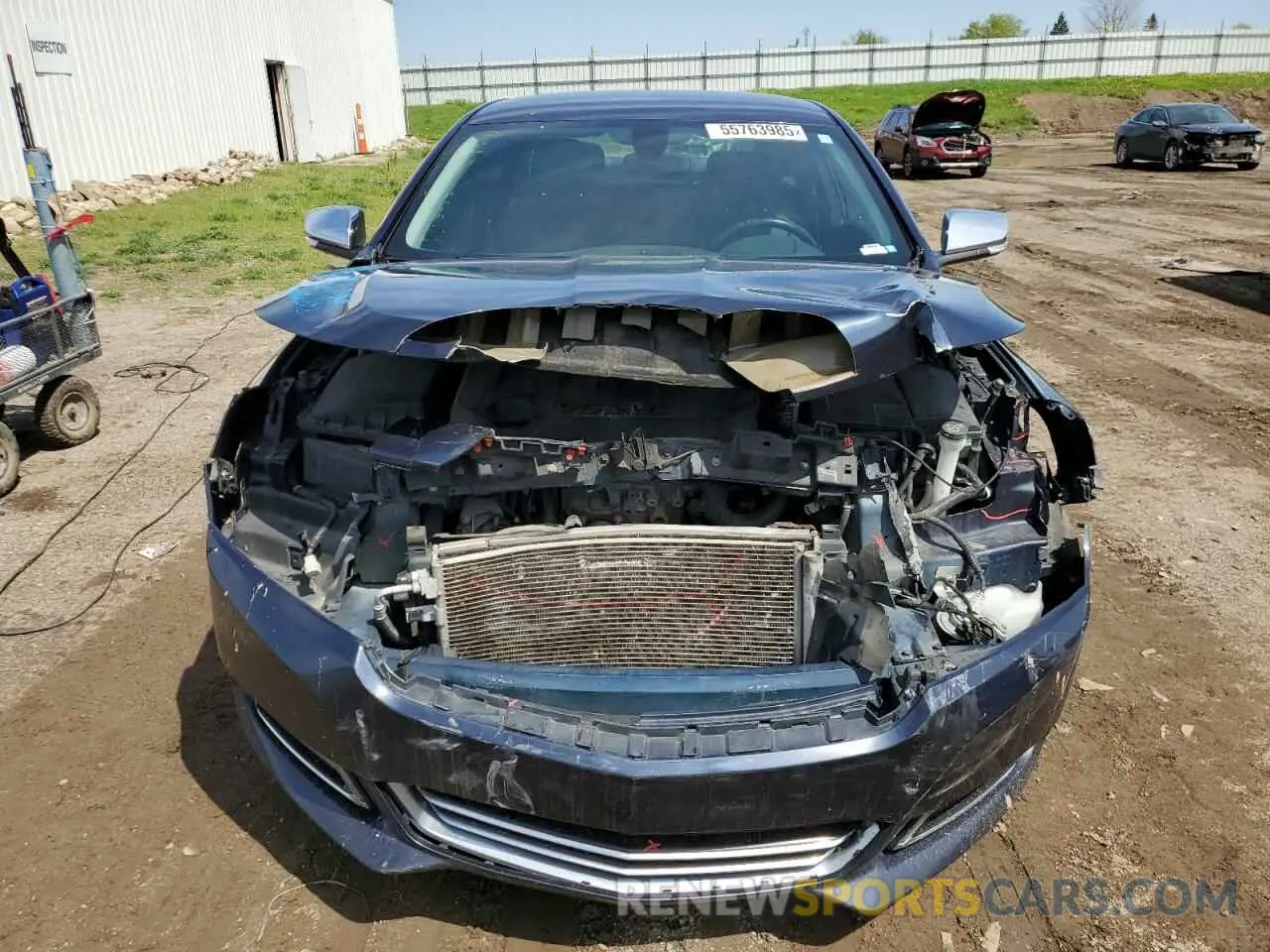 5 Photograph of a damaged car 2G1105S38K9107873 CHEVROLET IMPALA 2019