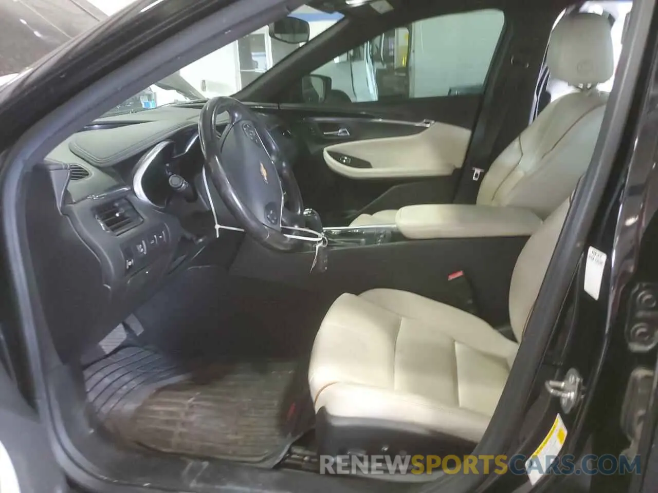 7 Photograph of a damaged car 2G1105S38K9120218 CHEVROLET IMPALA 2019