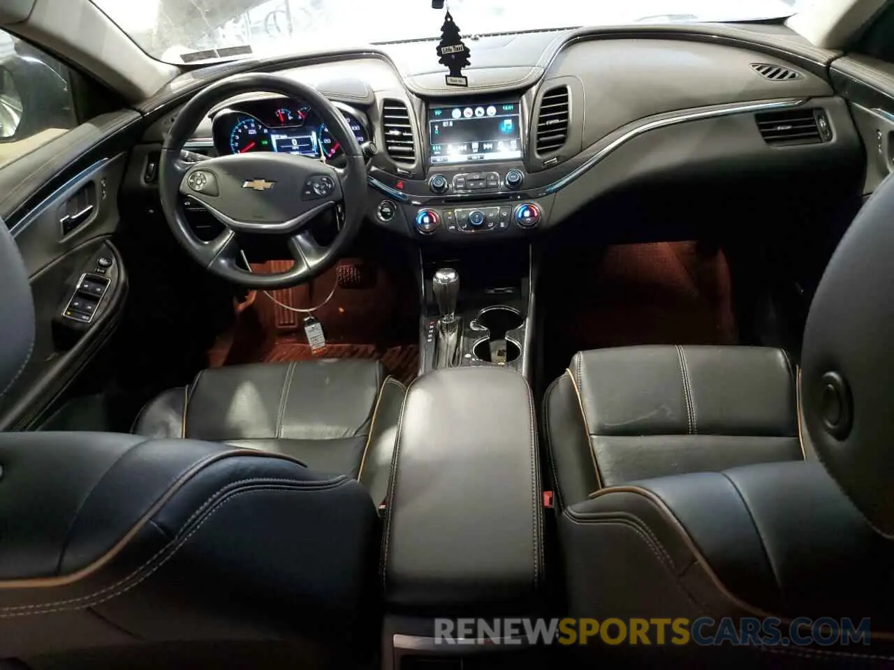 8 Photograph of a damaged car 2G1105S39K9109132 CHEVROLET IMPALA 2019