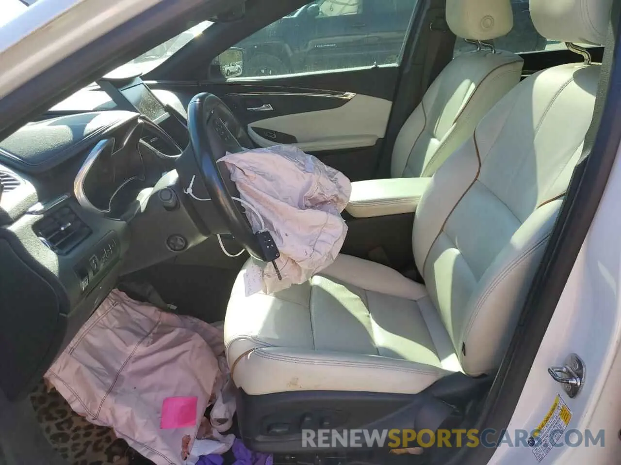 7 Photograph of a damaged car 2G1105S39K9128067 CHEVROLET IMPALA 2019