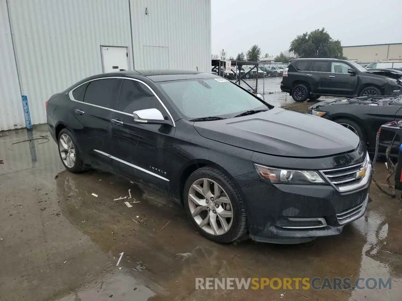 4 Photograph of a damaged car 2G1105S39K9137030 CHEVROLET IMPALA 2019