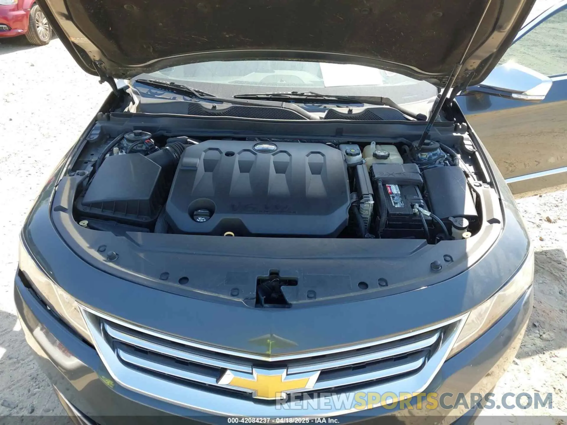 10 Photograph of a damaged car 2G1105S3XK9104618 CHEVROLET IMPALA 2019