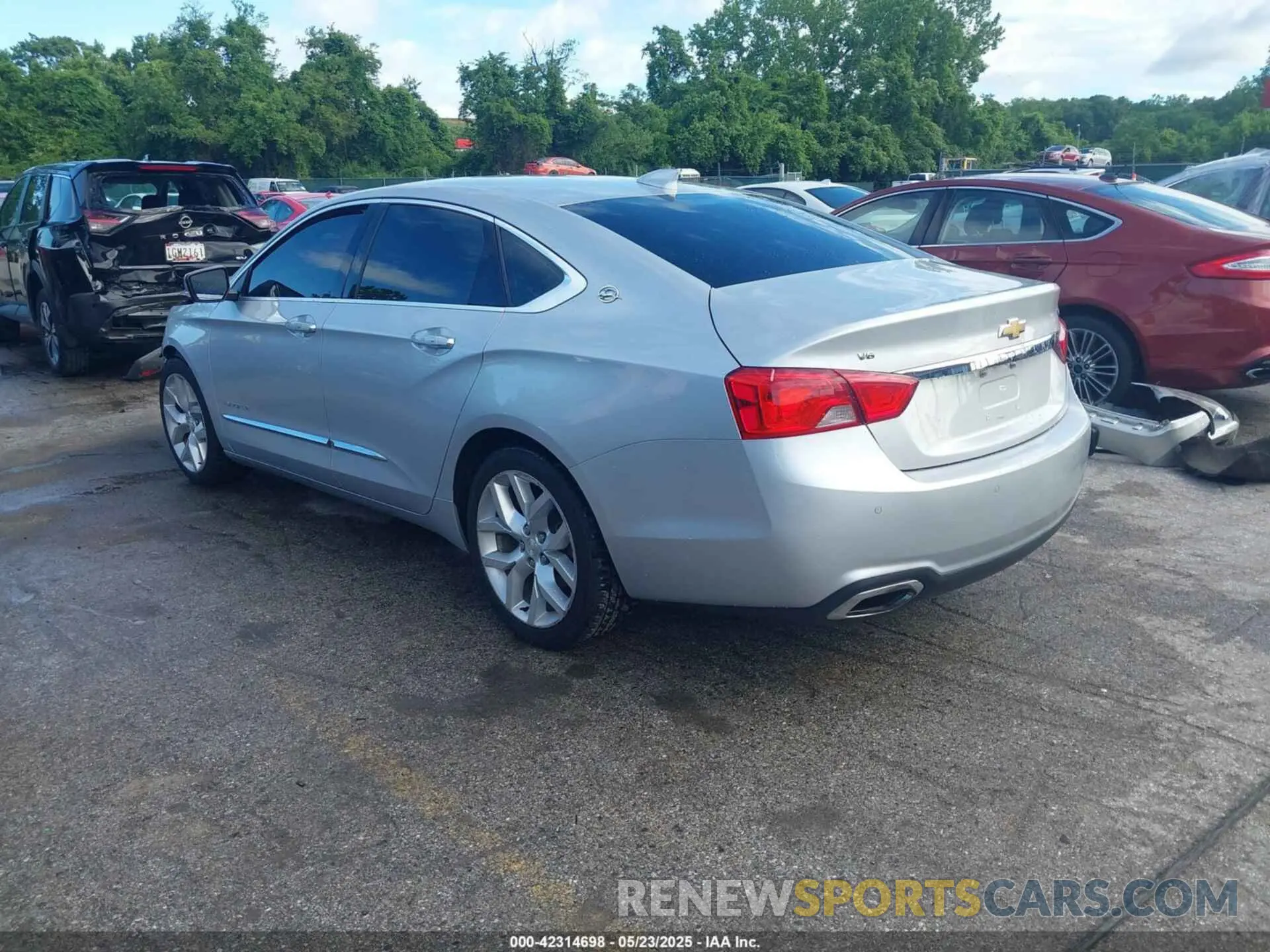 3 Photograph of a damaged car 2G1105S3XK9136680 CHEVROLET IMPALA 2019