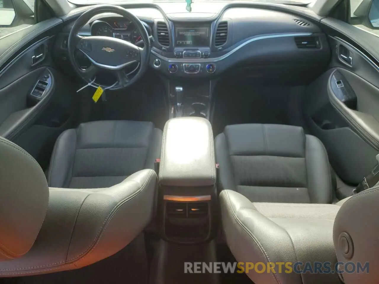 8 Photograph of a damaged car 2G11Z5S30K9106609 CHEVROLET IMPALA 2019