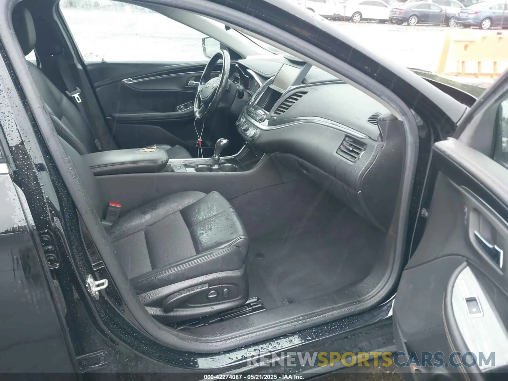 5 Photograph of a damaged car 2G11Z5S30K9119229 CHEVROLET IMPALA 2019