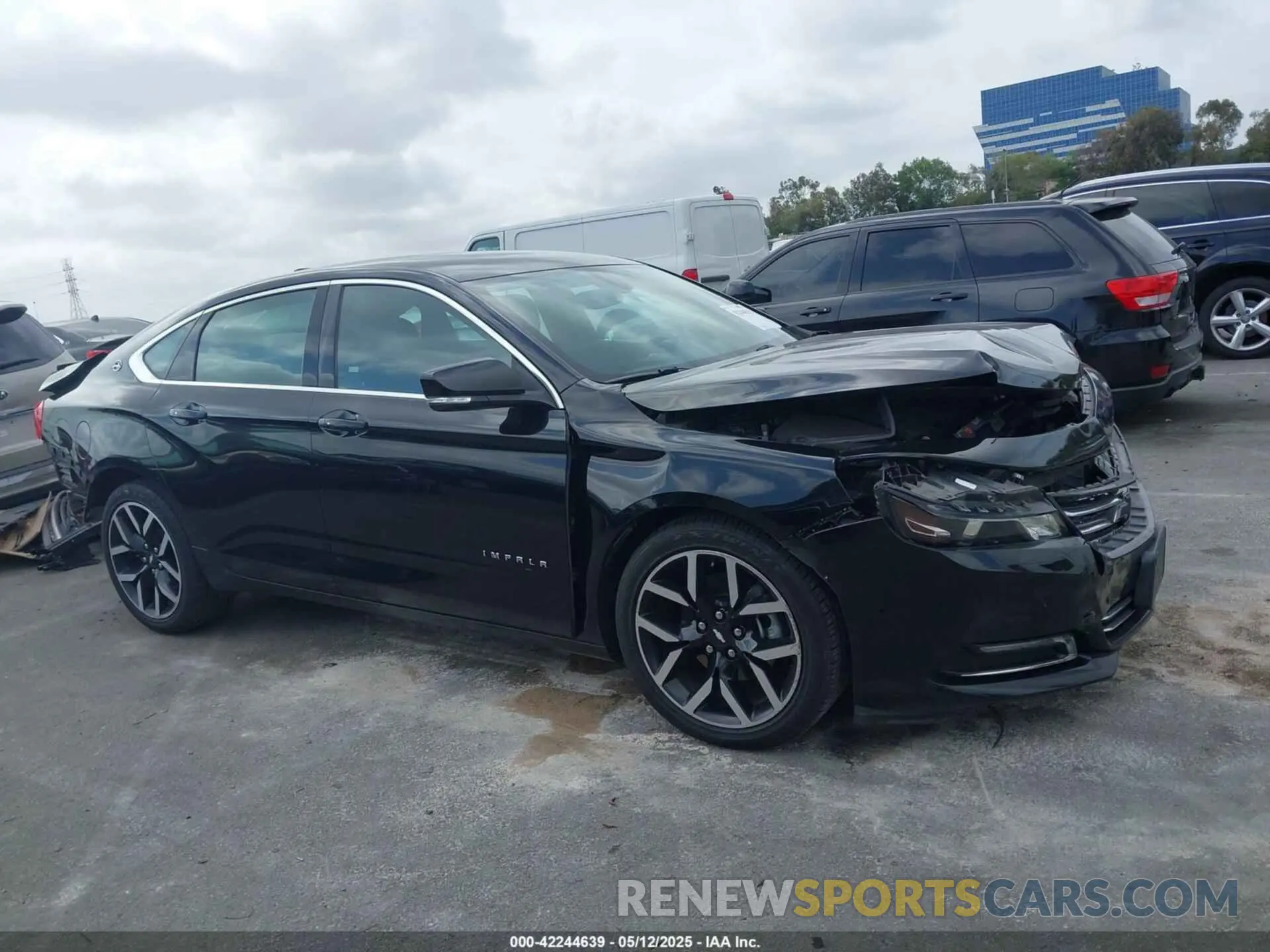 13 Photograph of a damaged car 2G11Z5S31K9121023 CHEVROLET IMPALA 2019