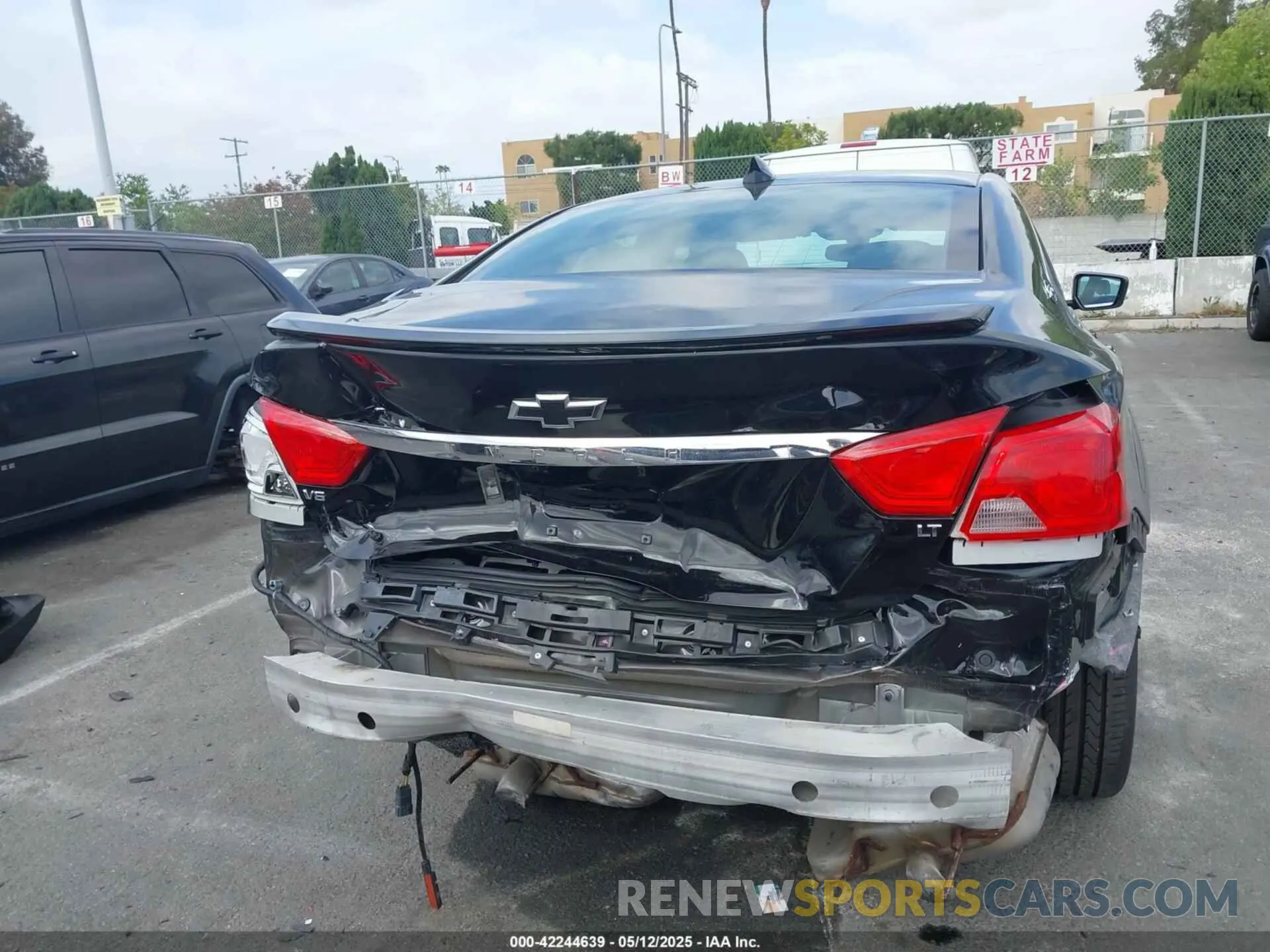 16 Photograph of a damaged car 2G11Z5S31K9121023 CHEVROLET IMPALA 2019