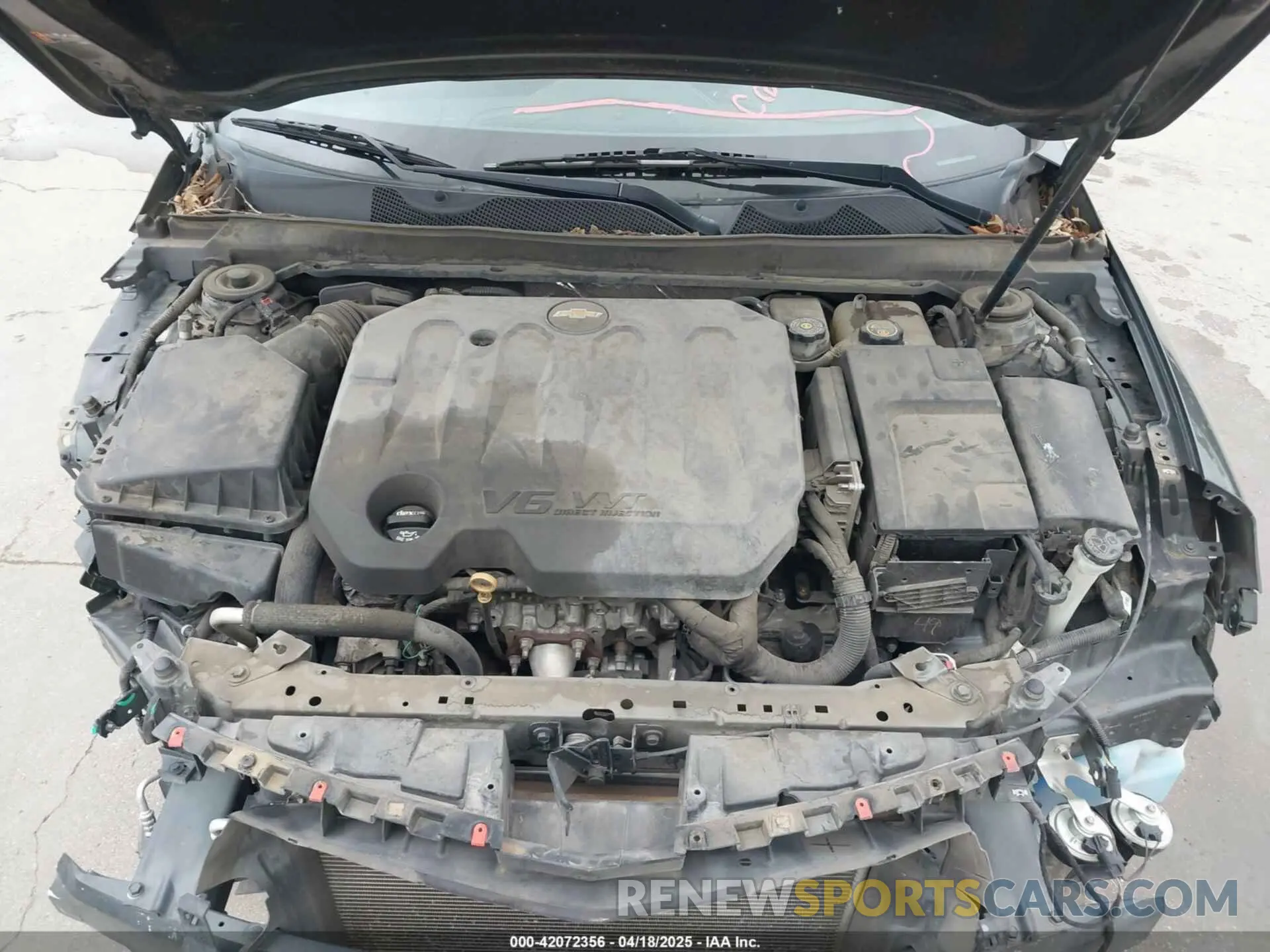 10 Photograph of a damaged car 2G11Z5S32K9117353 CHEVROLET IMPALA 2019