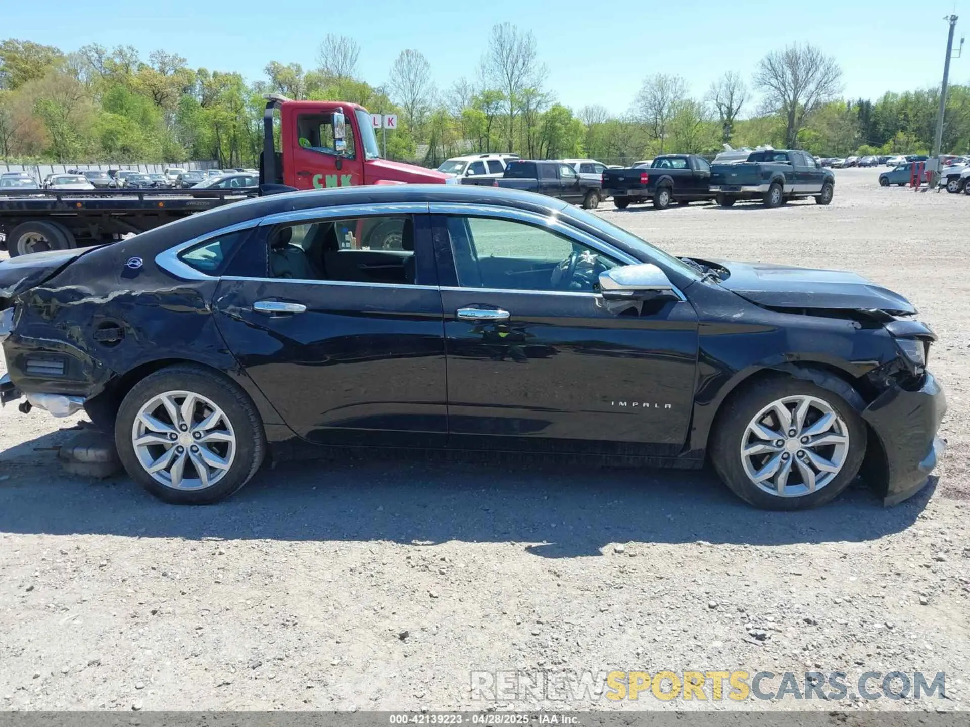 13 Photograph of a damaged car 2G11Z5S33K9103669 CHEVROLET IMPALA 2019