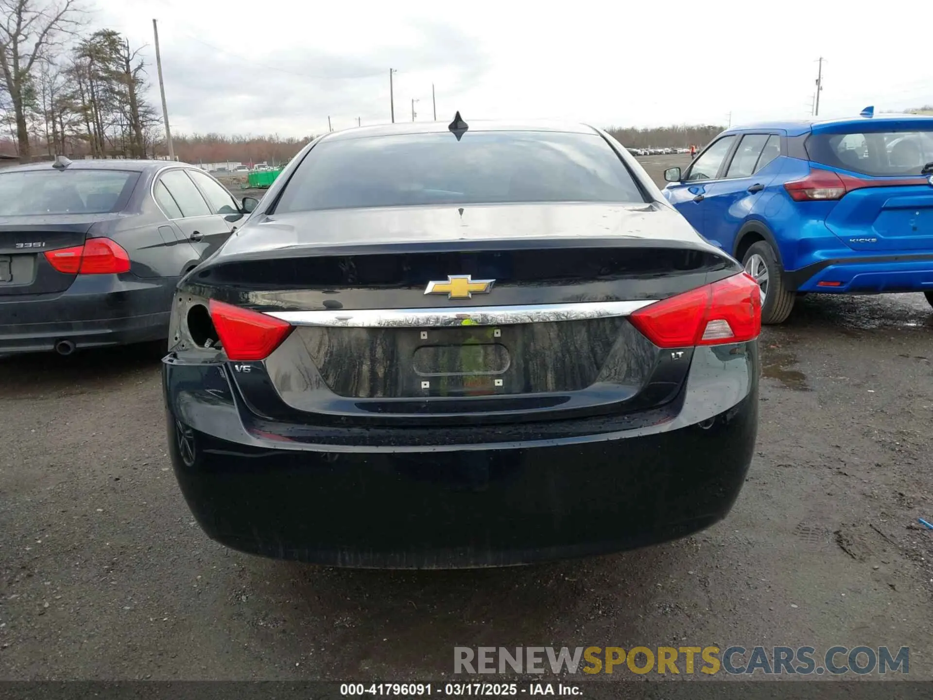 17 Photograph of a damaged car 2G11Z5S34K9111103 CHEVROLET IMPALA 2019