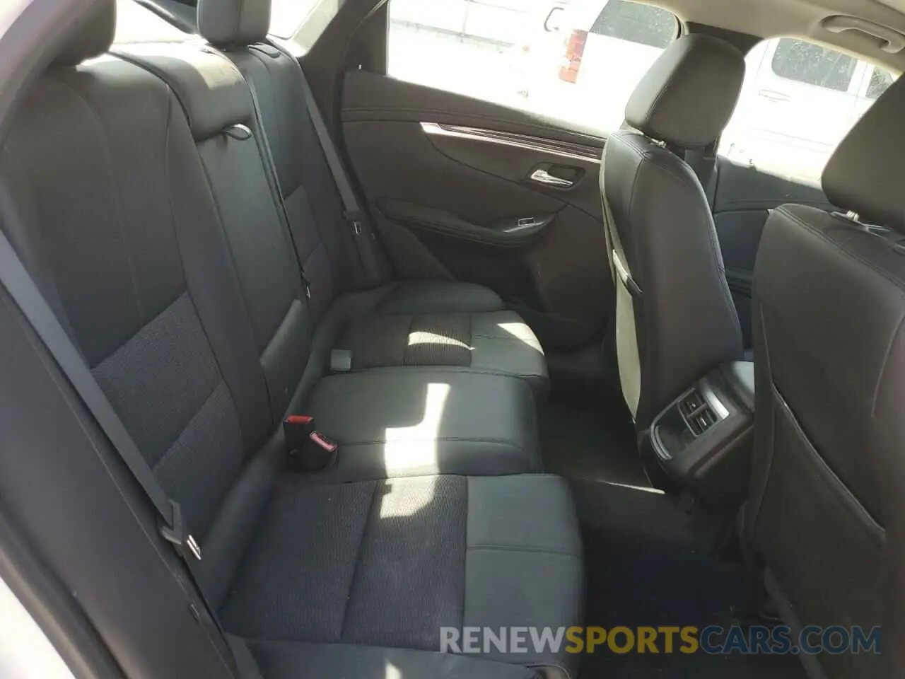 11 Photograph of a damaged car 2G11Z5S34K9112106 CHEVROLET IMPALA 2019