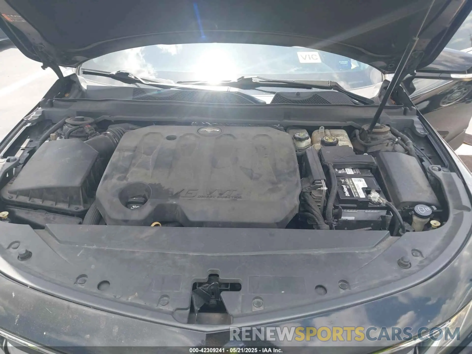 10 Photograph of a damaged car 2G11Z5S36K9107165 CHEVROLET IMPALA 2019
