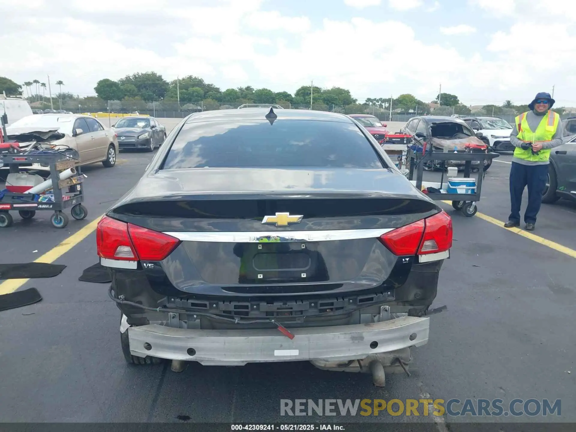 16 Photograph of a damaged car 2G11Z5S36K9107165 CHEVROLET IMPALA 2019