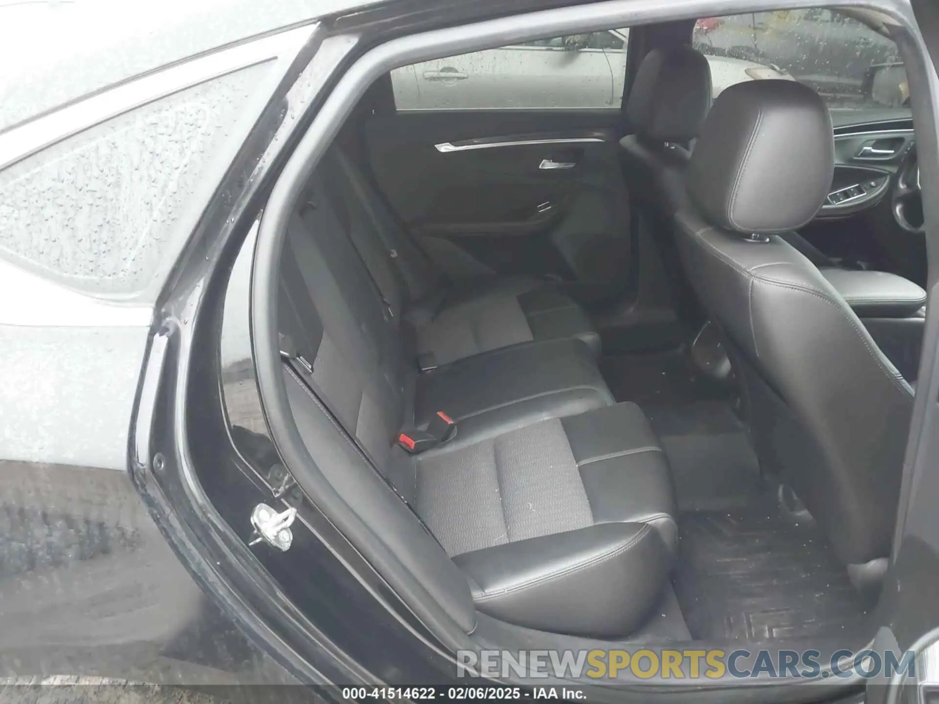 8 Photograph of a damaged car 2G11Z5S37K9133810 CHEVROLET IMPALA 2019