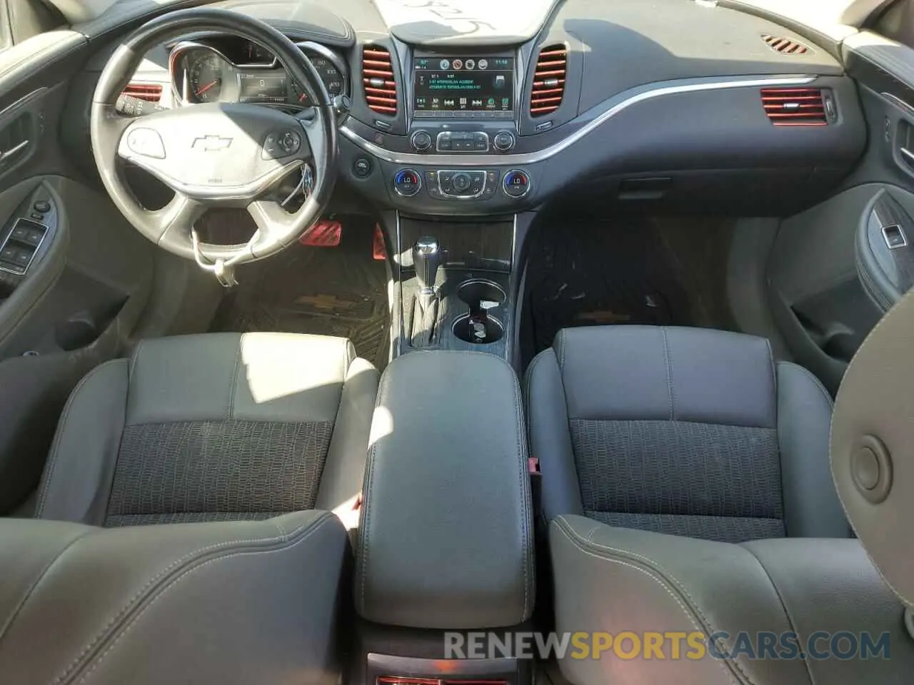 8 Photograph of a damaged car 2G11Z5S38K9115798 CHEVROLET IMPALA 2019