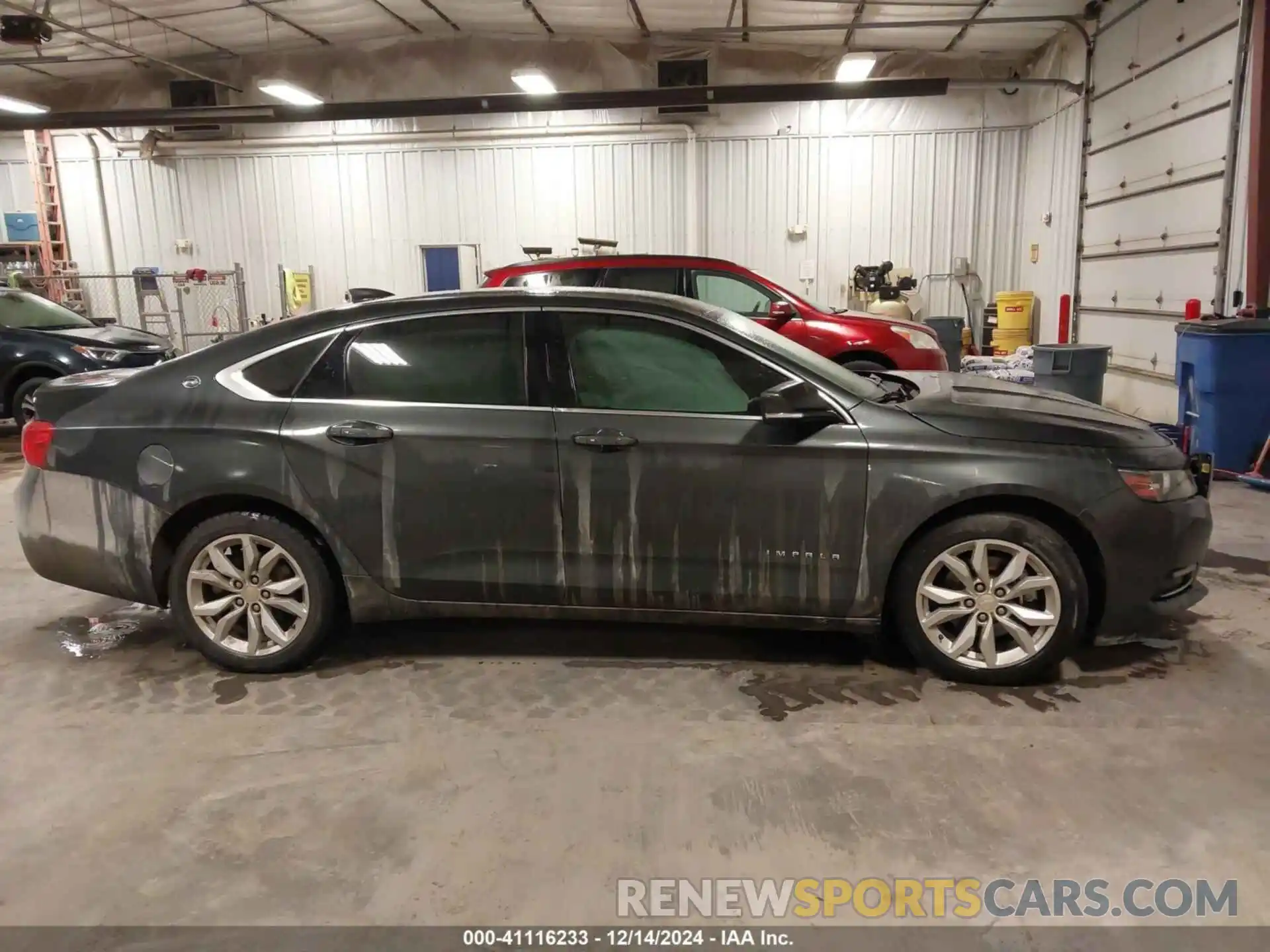 13 Photograph of a damaged car 2G11Z5S38K9115946 CHEVROLET IMPALA 2019