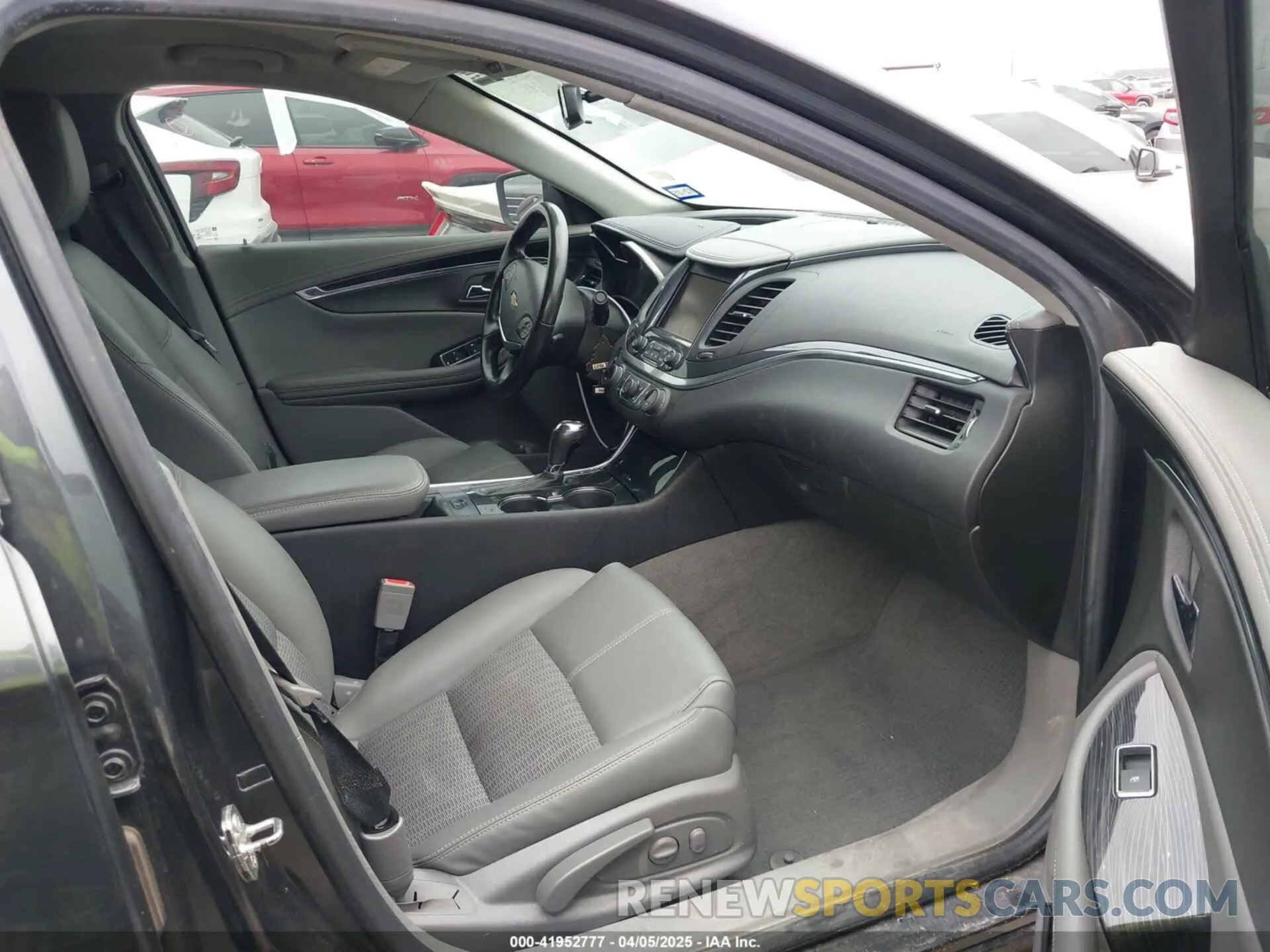5 Photograph of a damaged car 2G11Z5S3XK9113048 CHEVROLET IMPALA 2019
