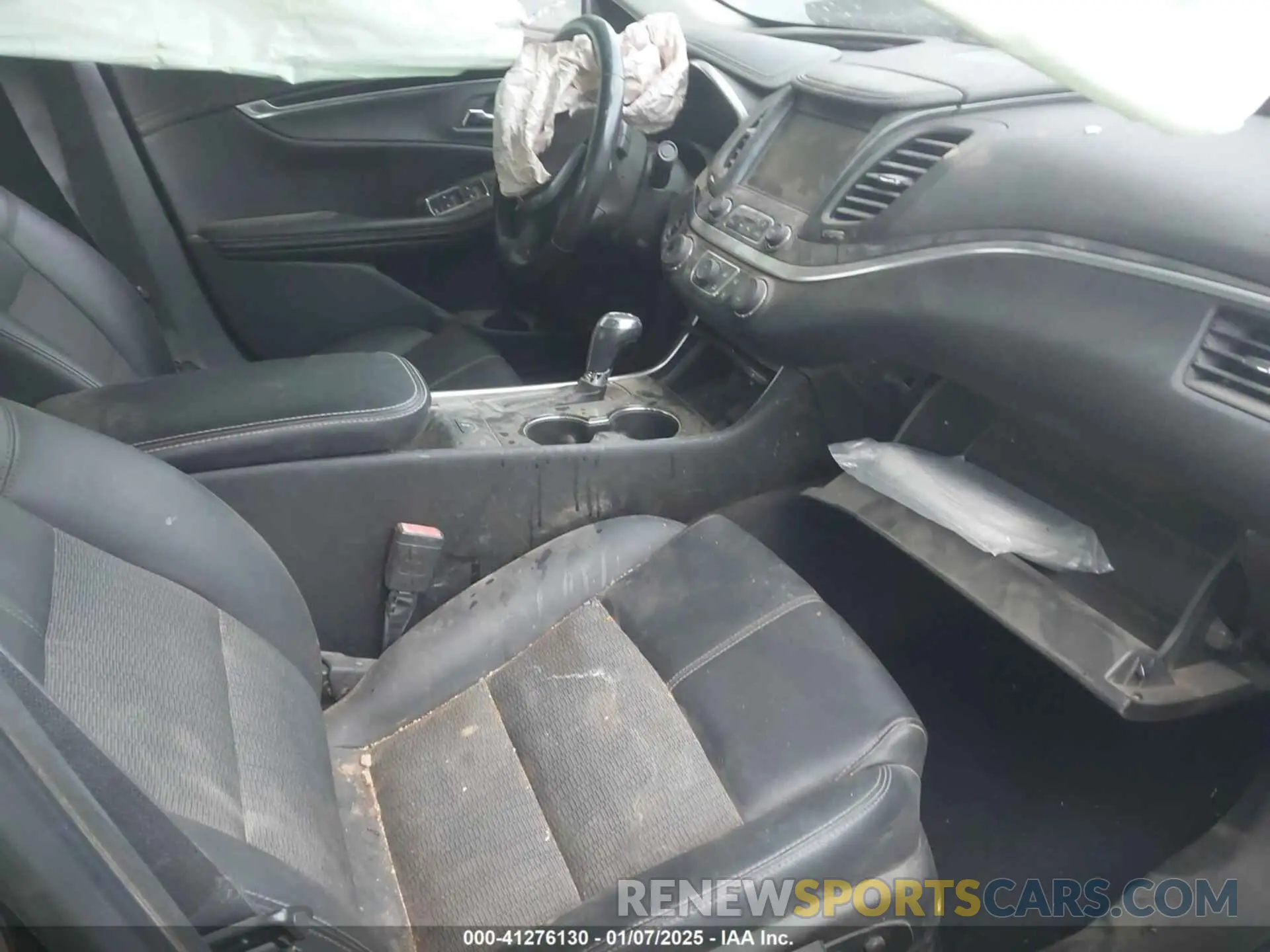 5 Photograph of a damaged car 2G11Z5SA0K9124042 CHEVROLET IMPALA 2019