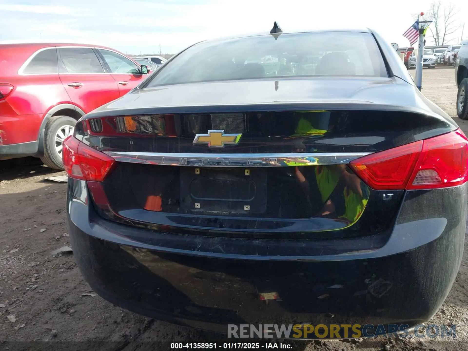 16 Photograph of a damaged car 2G11Z5SA1K9133722 CHEVROLET IMPALA 2019