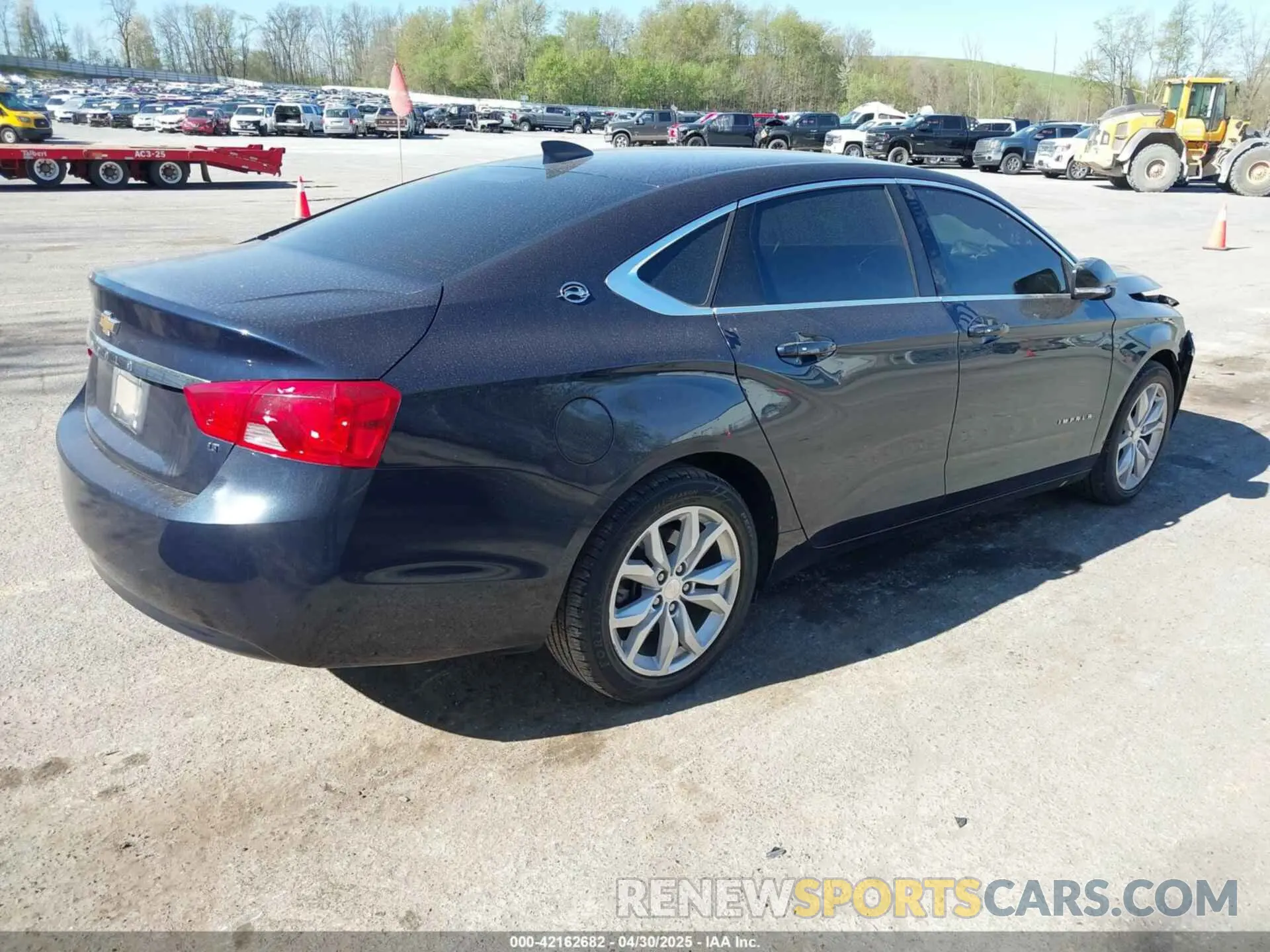 4 Photograph of a damaged car 2G11Z5SA1K9136782 CHEVROLET IMPALA 2019