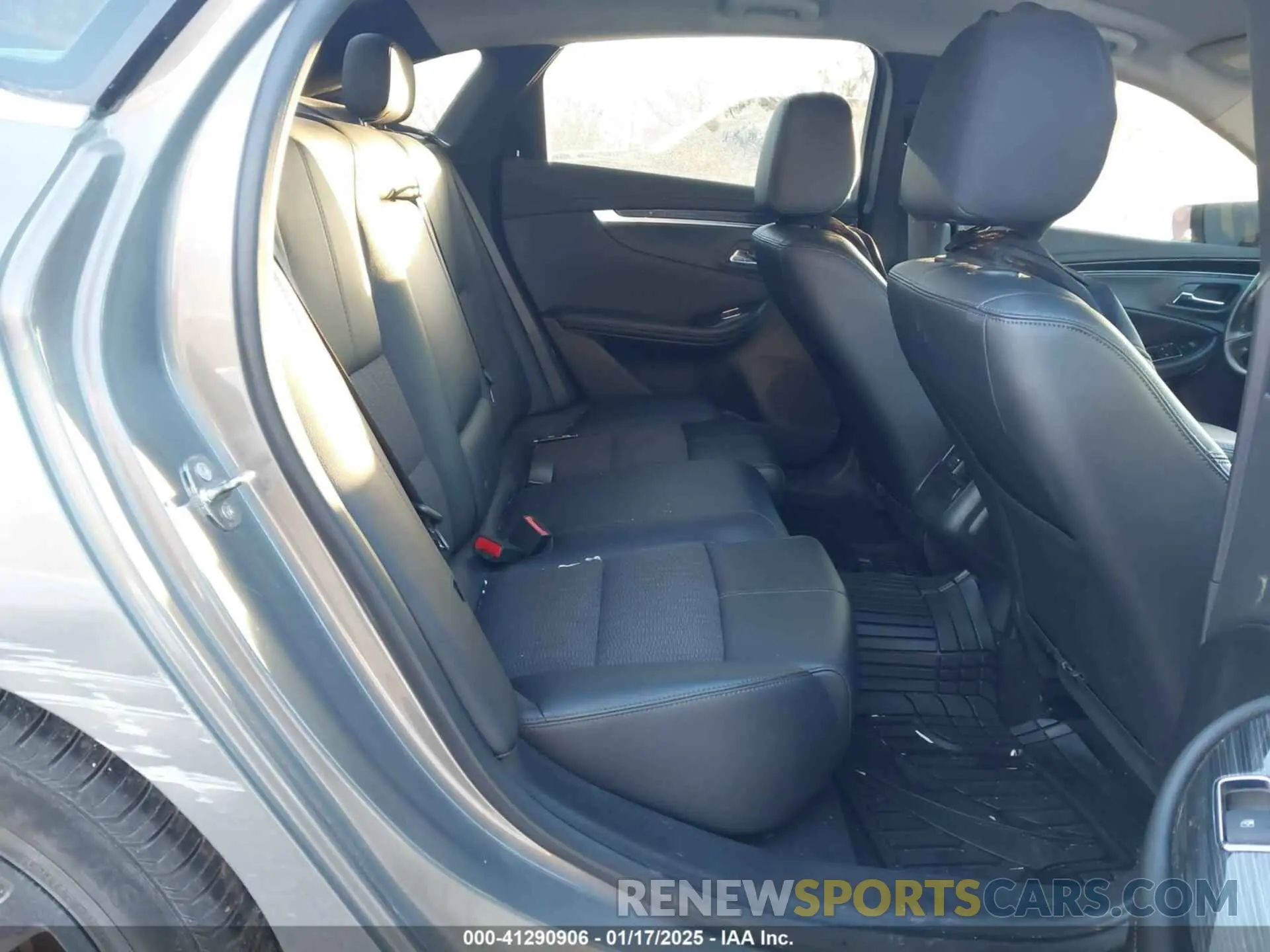 8 Photograph of a damaged car 2G11Z5SA2K9154109 CHEVROLET IMPALA 2019