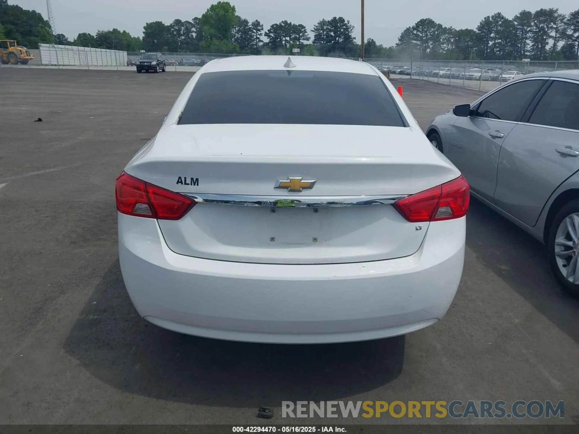 15 Photograph of a damaged car 2G11Z5SA5K9122979 CHEVROLET IMPALA 2019