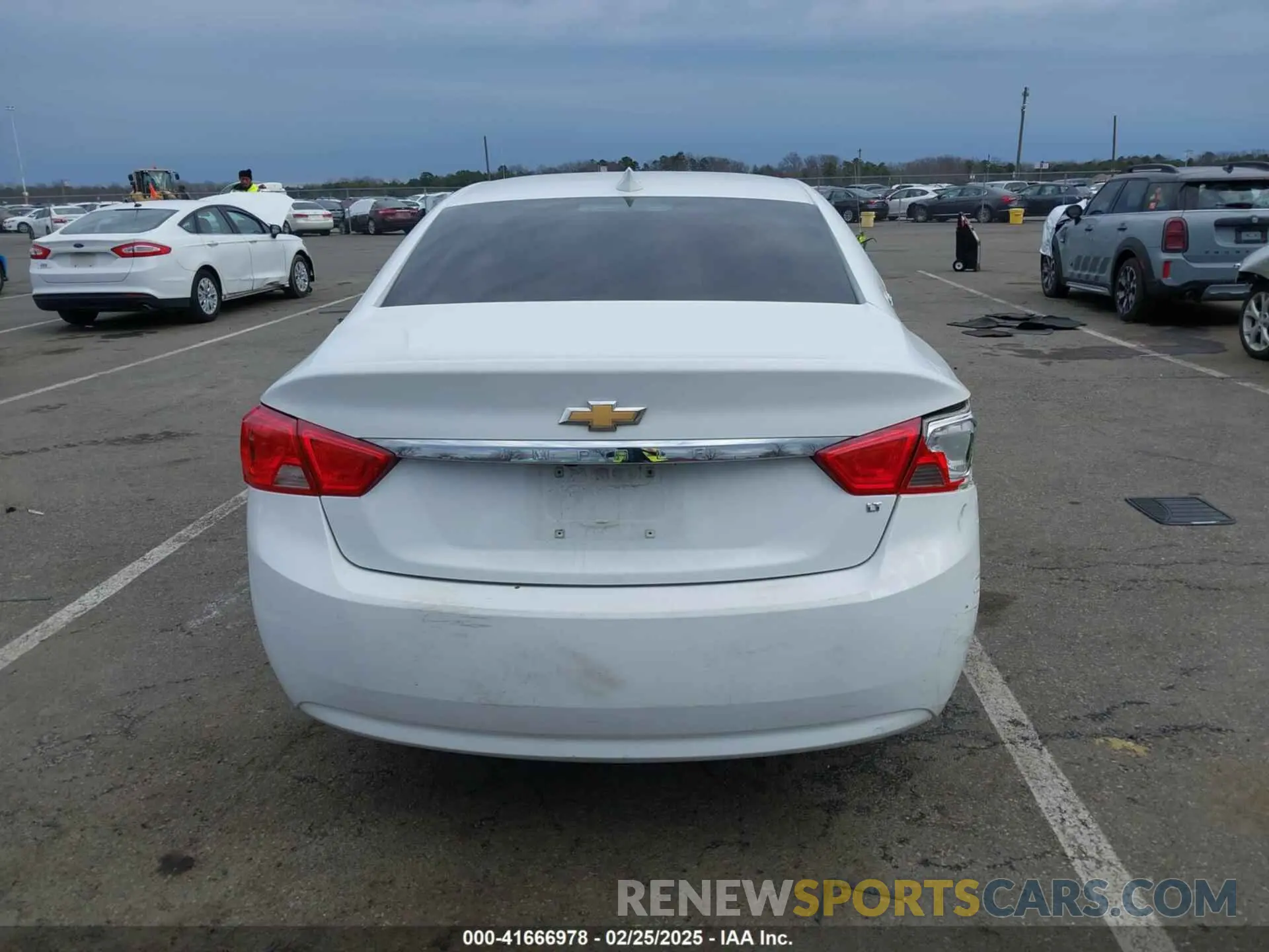 16 Photograph of a damaged car 2G11Z5SA6K9148202 CHEVROLET IMPALA 2019