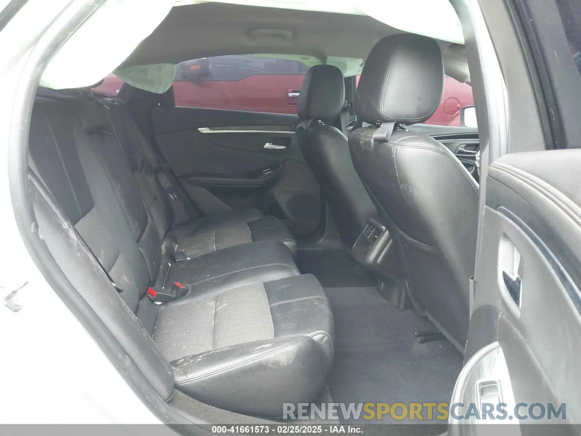 8 Photograph of a damaged car 2G11Z5SA7K9142585 CHEVROLET IMPALA 2019